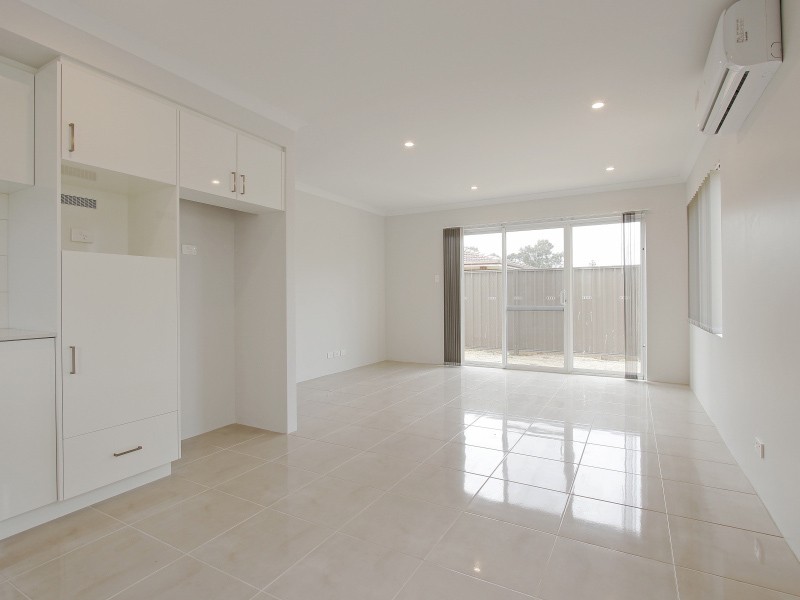 6/2 Wallace Street, Belmont, WA 6104
