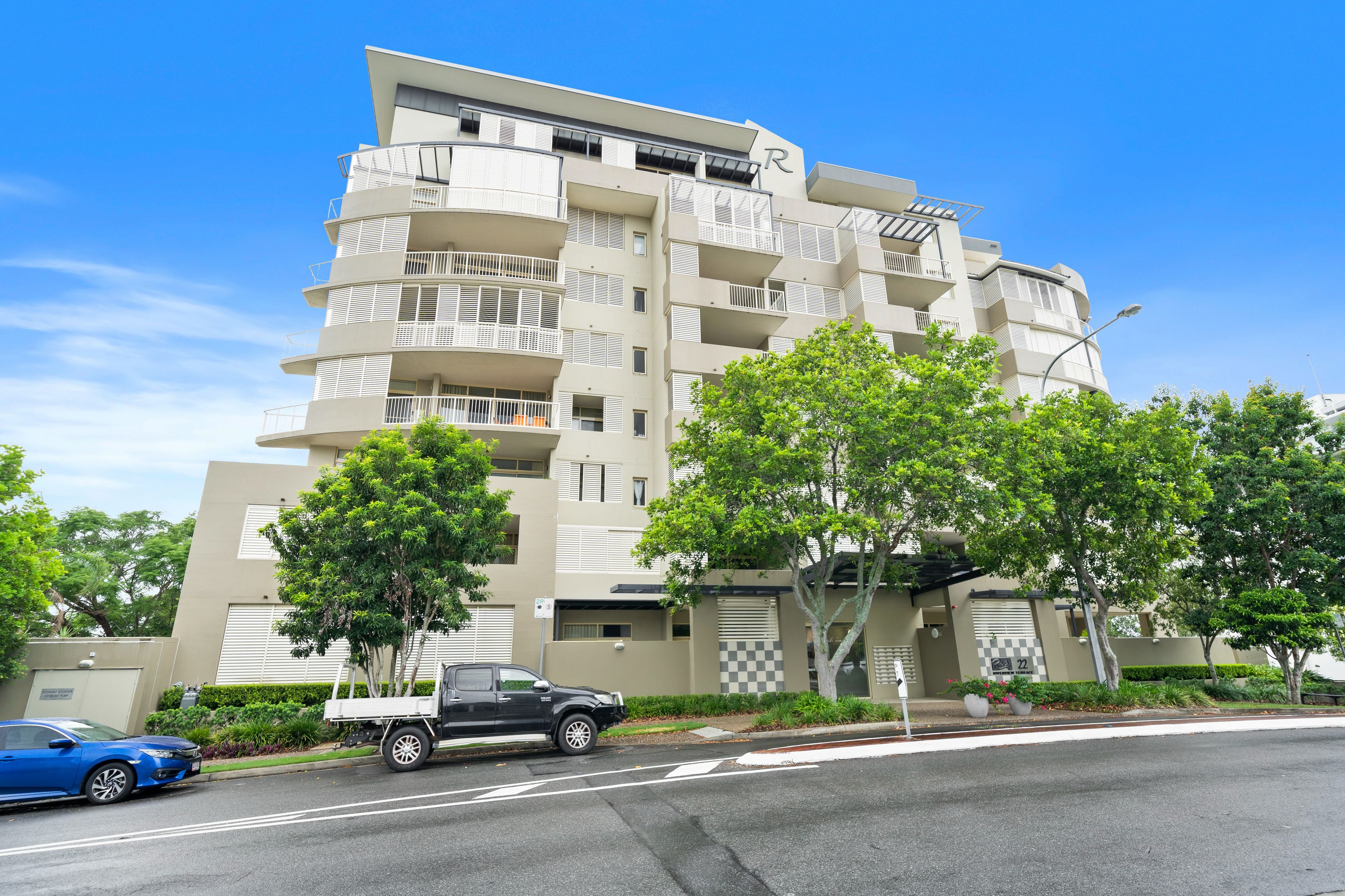 22 Riverview Terrace, Indooroopilly QLD 4068