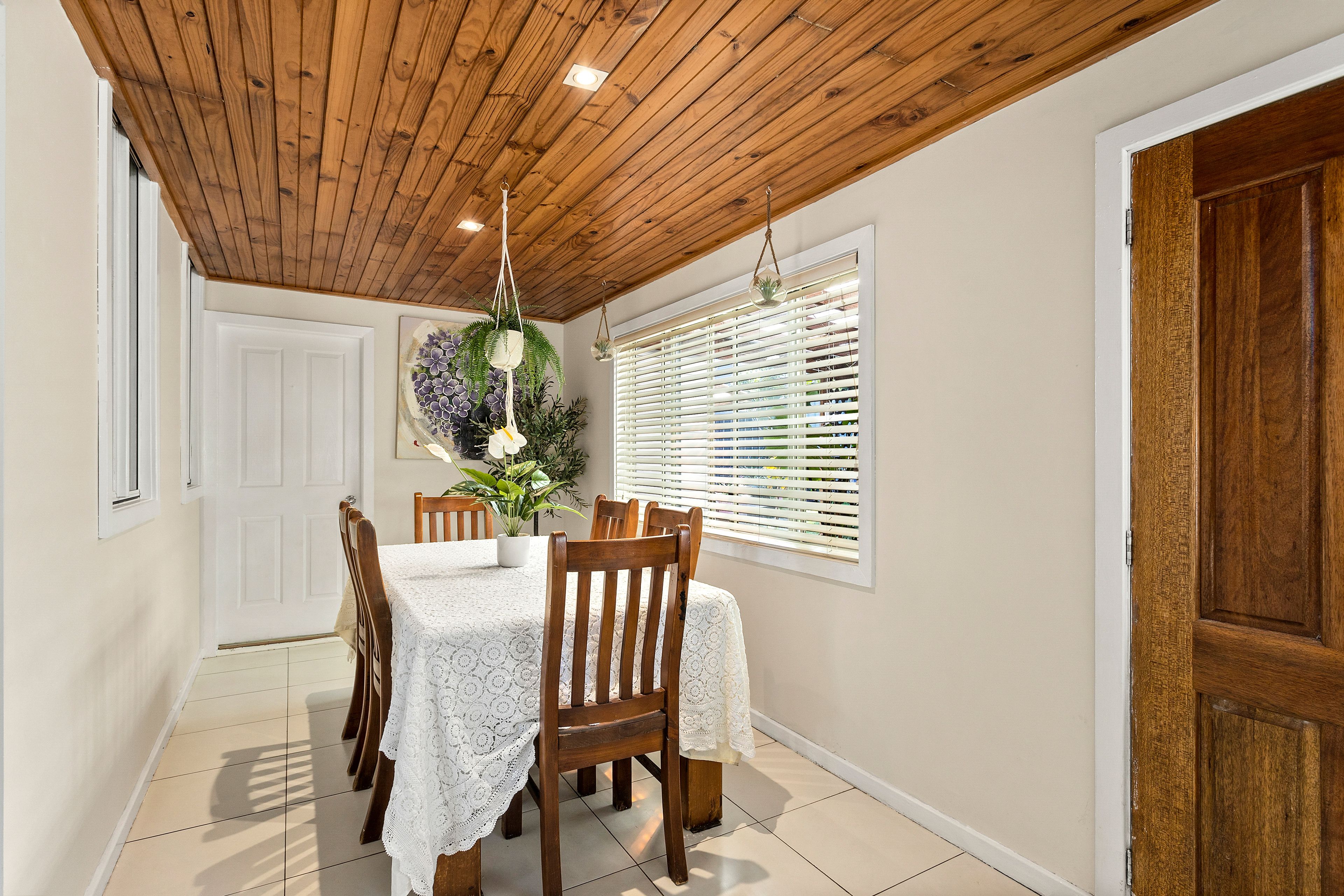 34 Carr Parade — photo 4 of 11