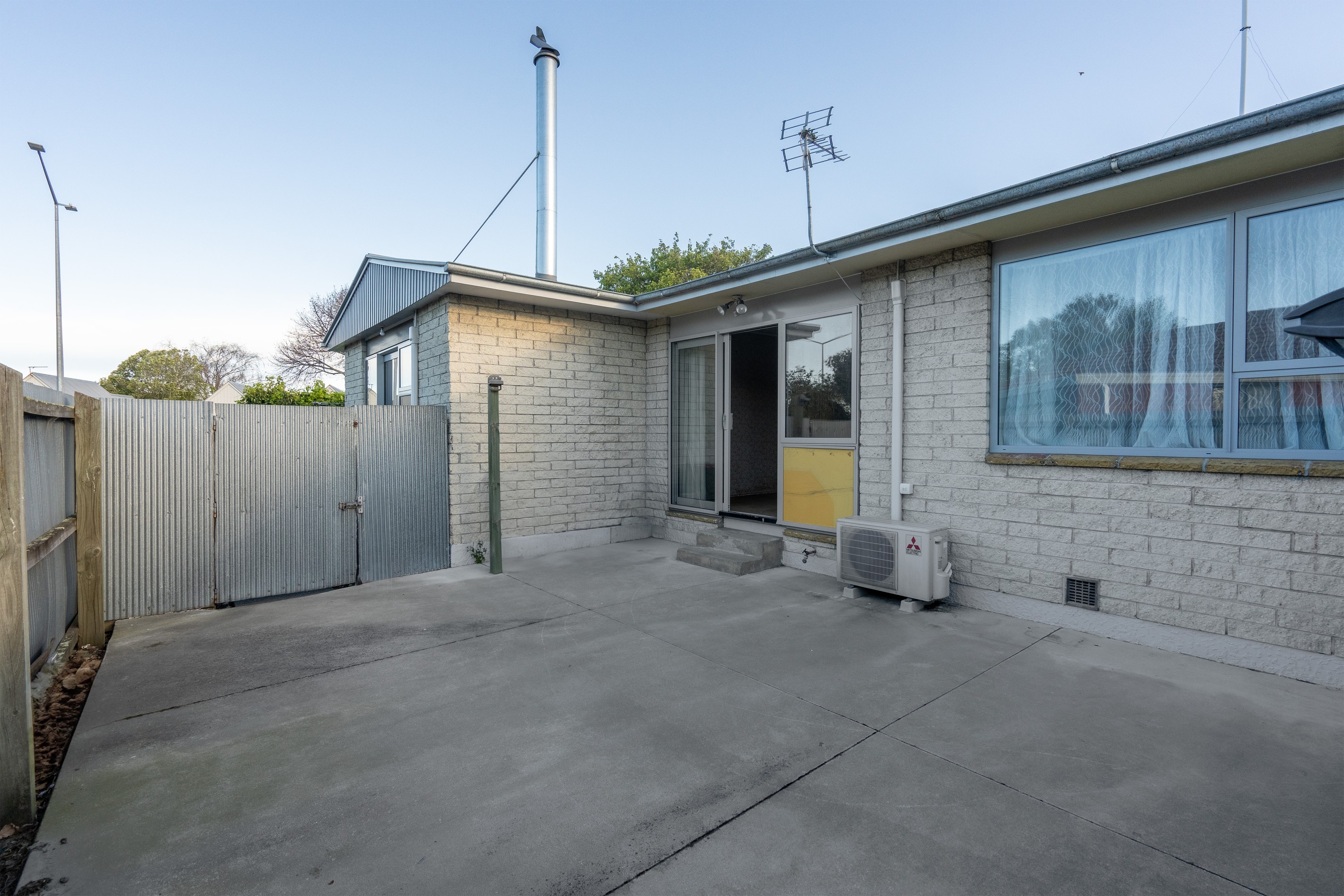 2/175 Ensors Road, Waltham, Christchurch City