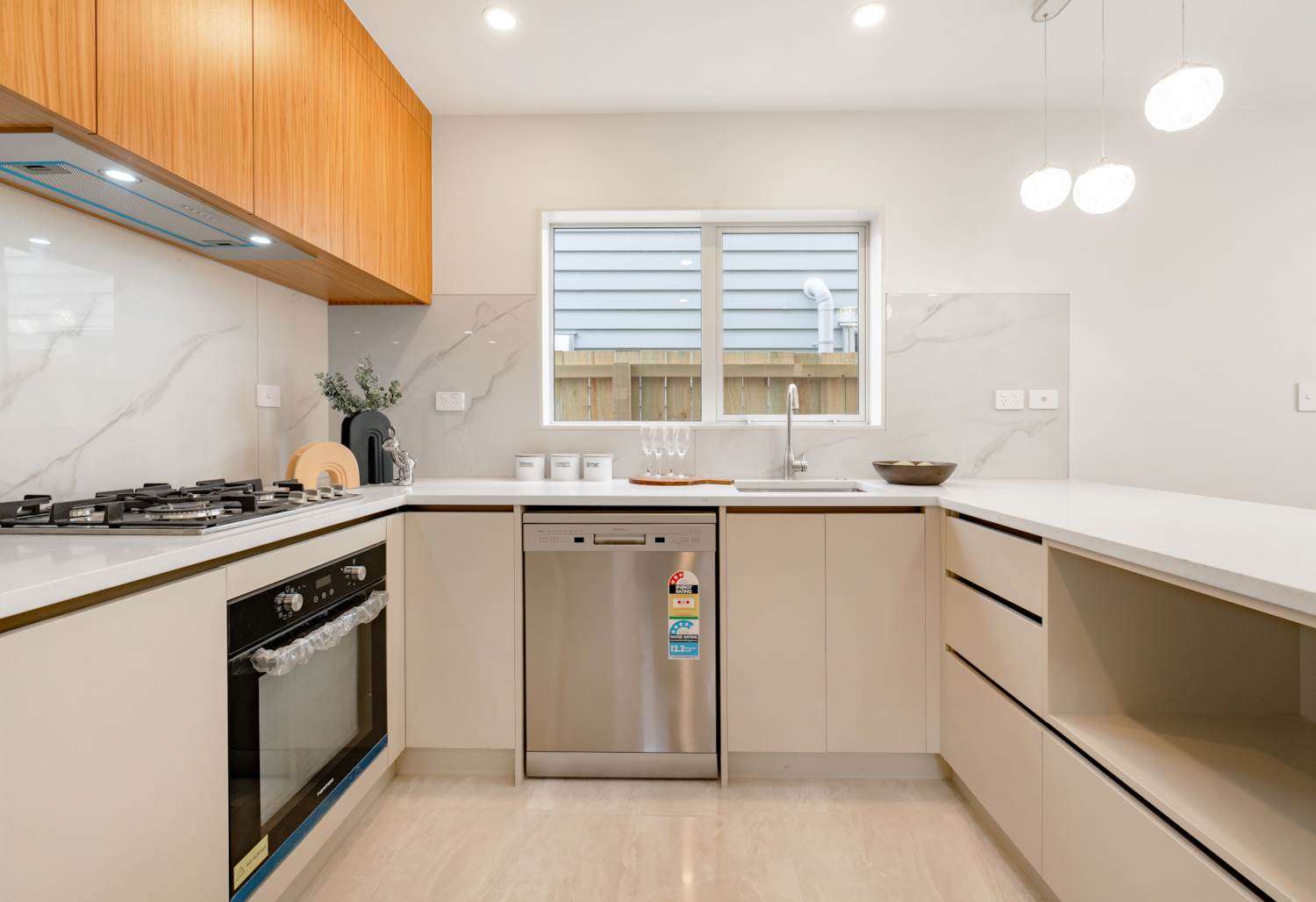 5C Fairburn Road photo 5