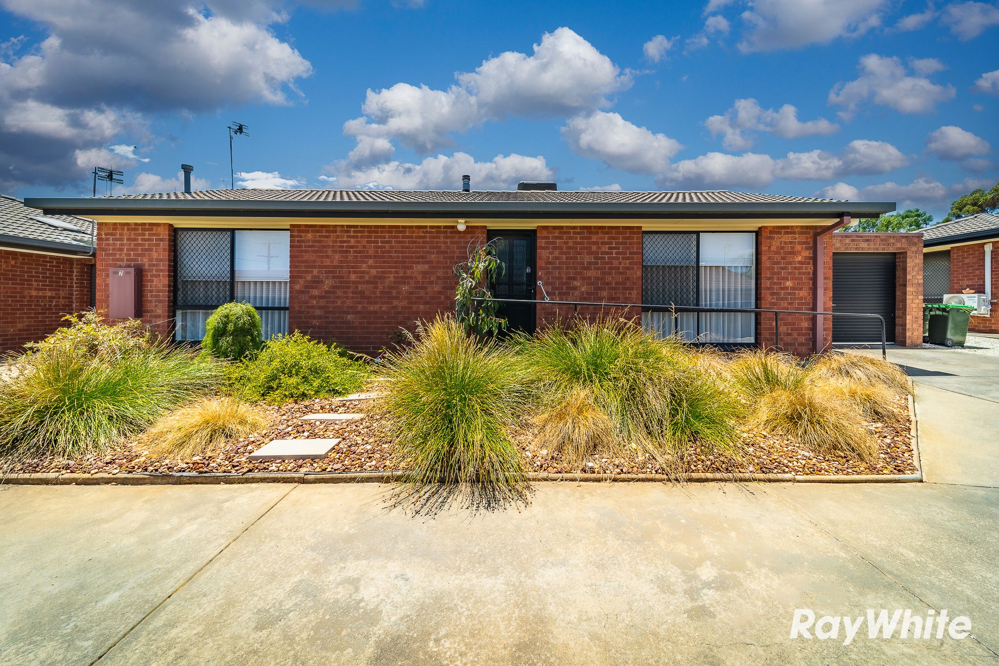 2/97B Panton Street, Golden Square, VIC 3555