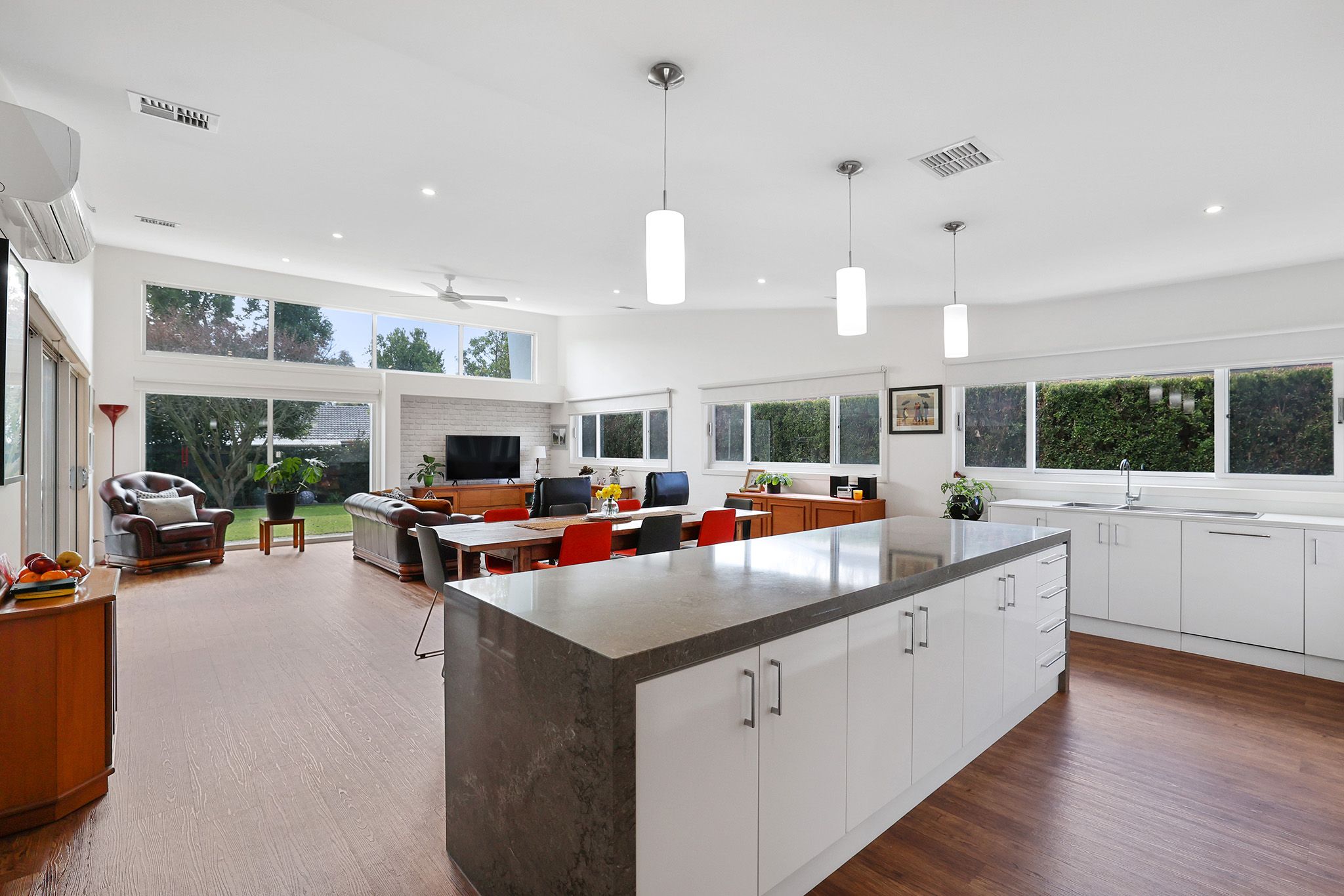 5 Charlwood Court, Drouin VIC 3818