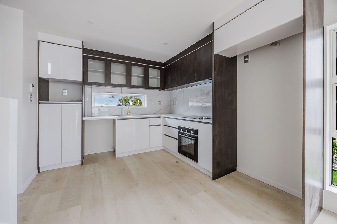 9/48-50 Claude Road, Hill Park, Manukau City
