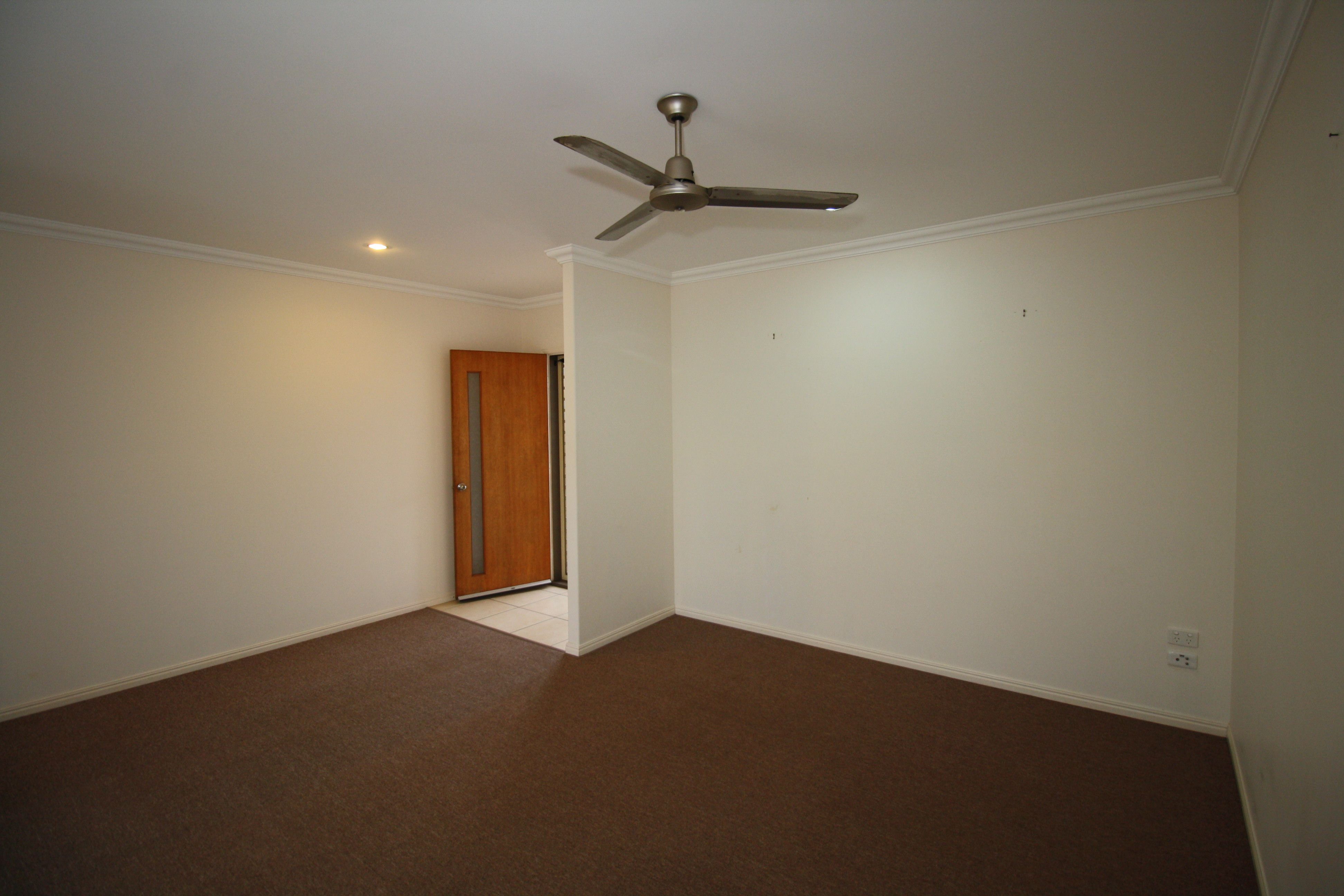 5 Protector Way, Eli Waters, QLD 4655