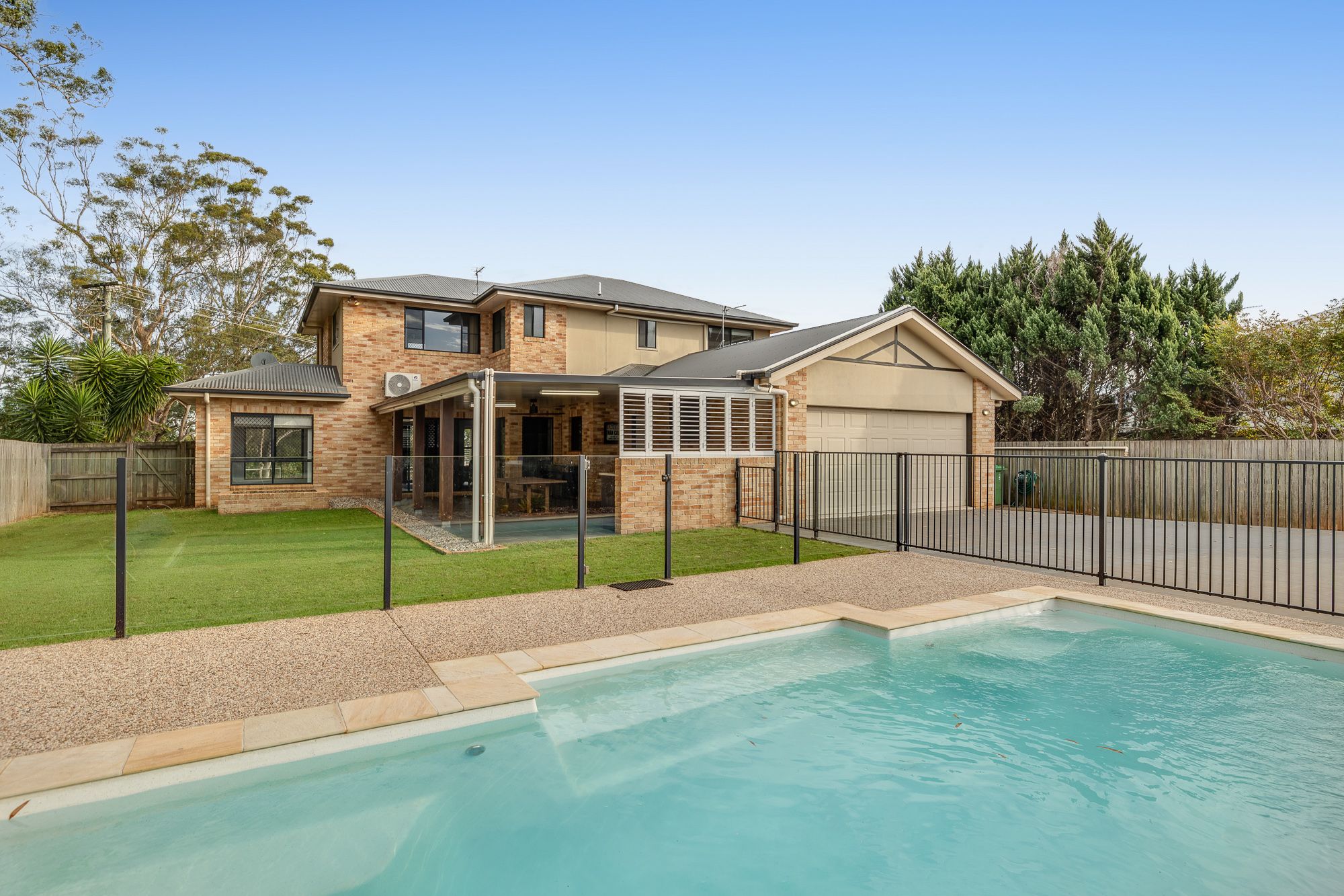 34 Fadden Crescent, Middle Ridge QLD 4350