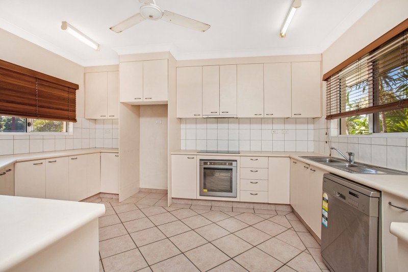 2/13 Radford Court, Coconut Grove, NT 0810