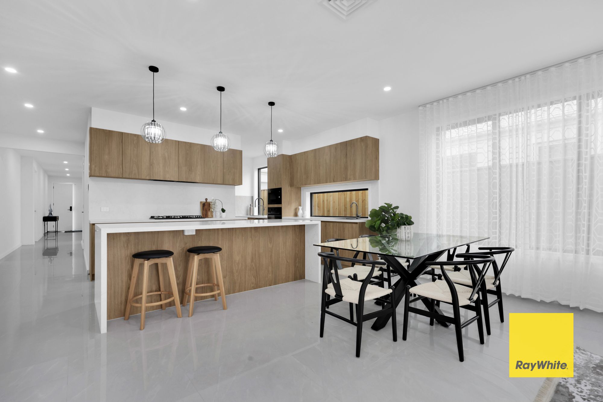 20 Gould Crescent — photo 6 of 19