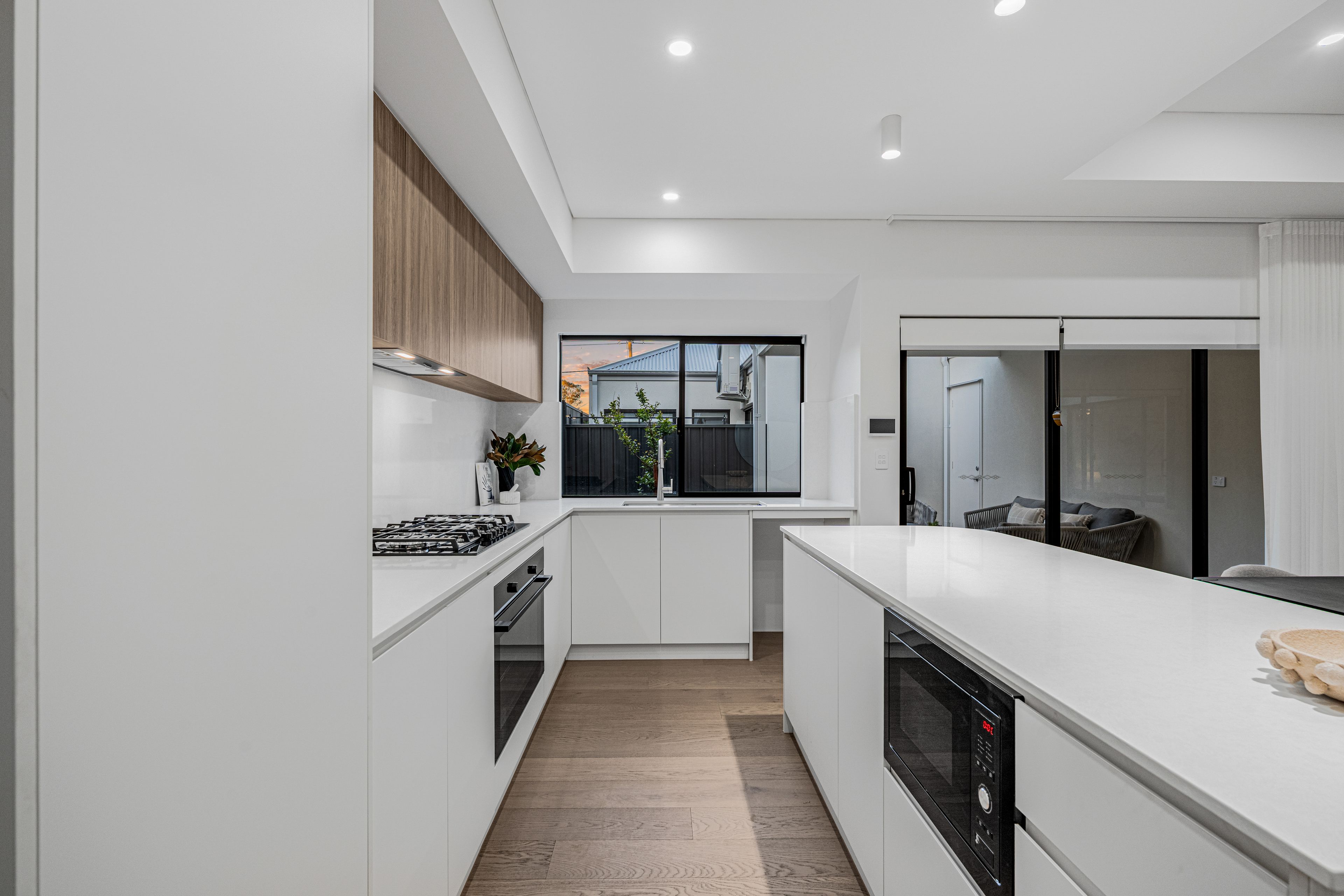 233C Drake Street — photo 12 of 30