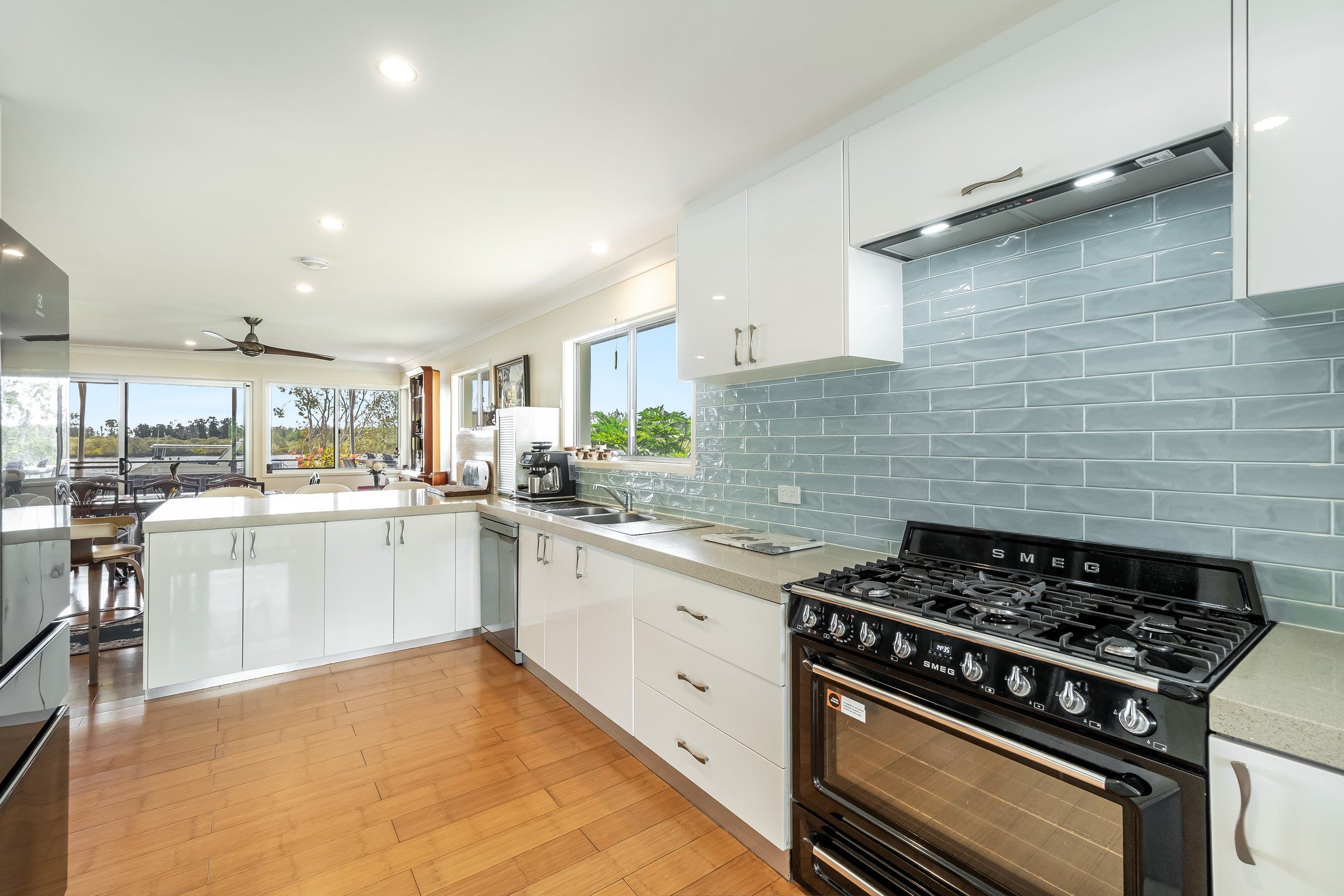 29 Oyster Channel Road — photo 4 of 24