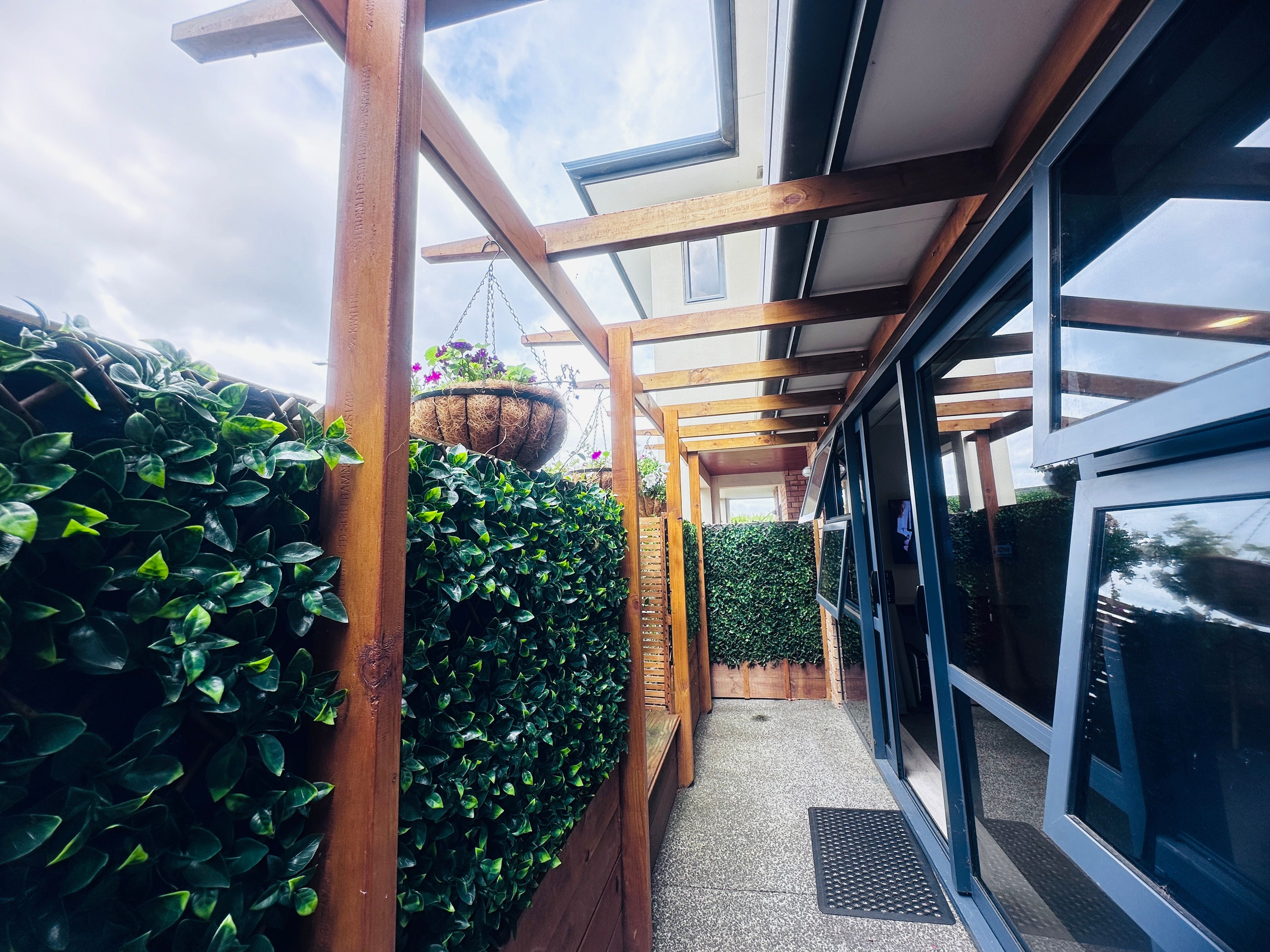 2 Meharg Place, Albany, North Shore City