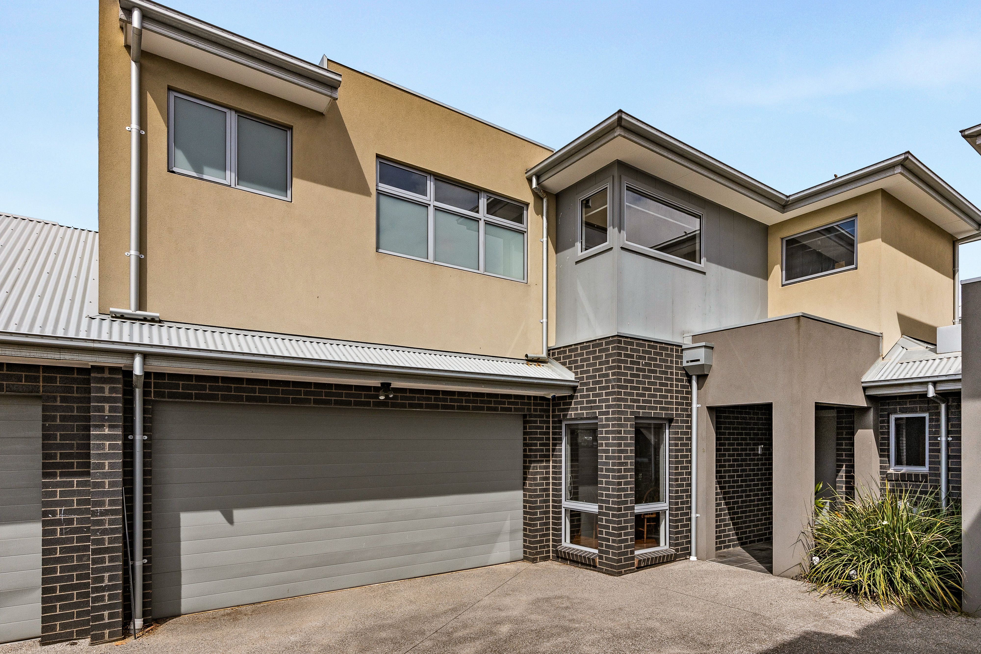 11 David Street, Altona VIC 3018