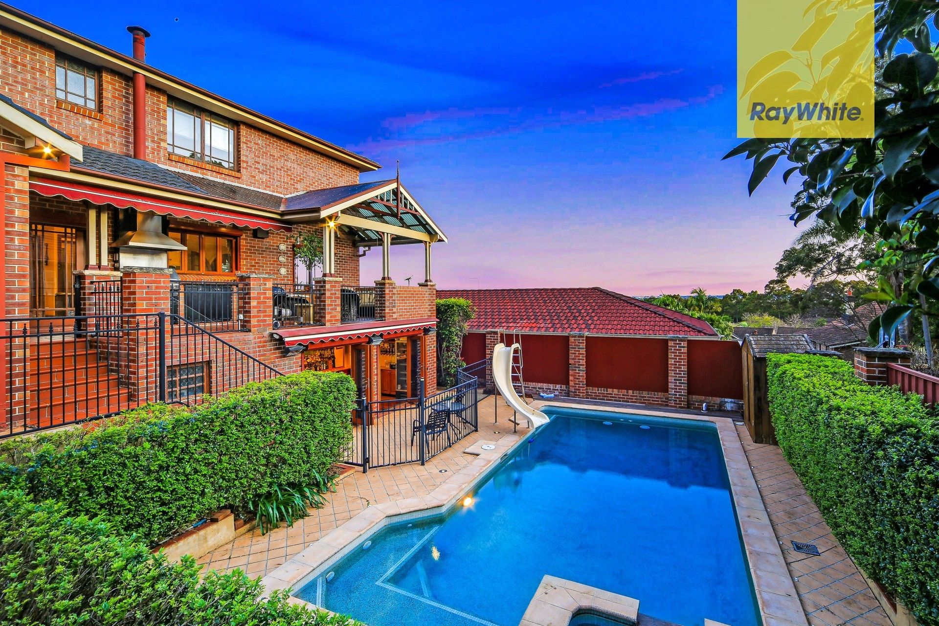 48 Strathalbyn Drive, Oatlands, NSW 2117