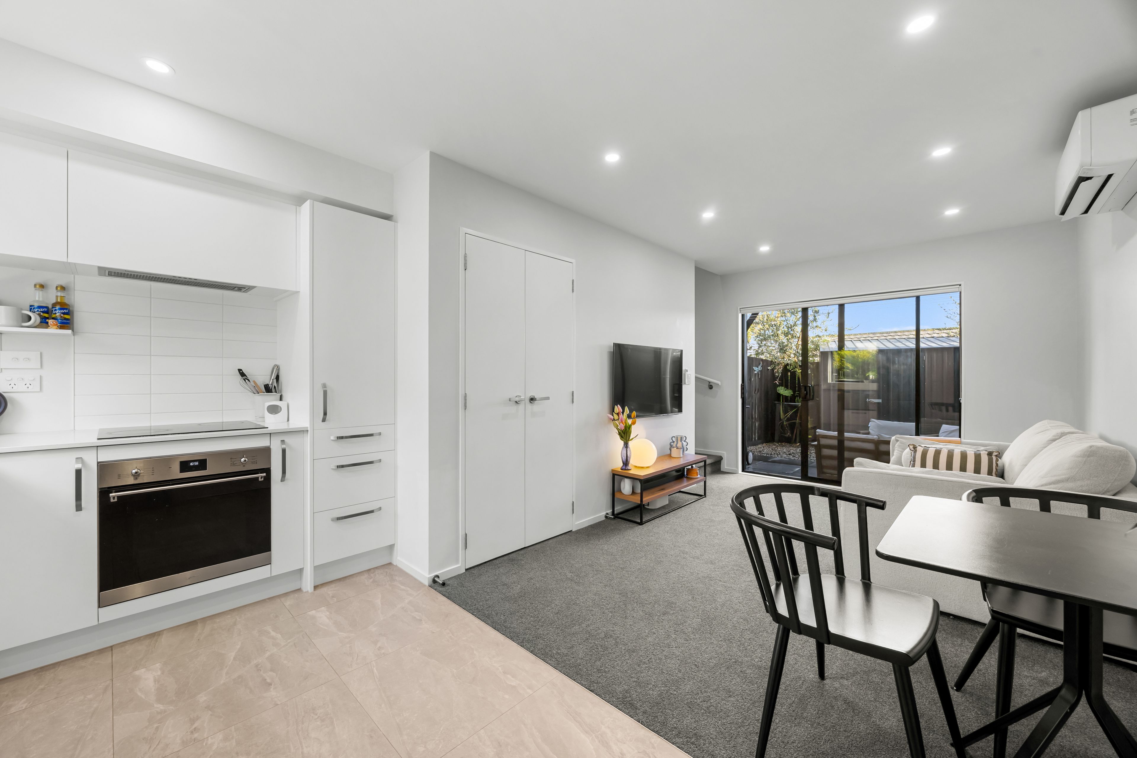 7/110 Kervil Avenue, Te Atatu Peninsula, Waitakere City