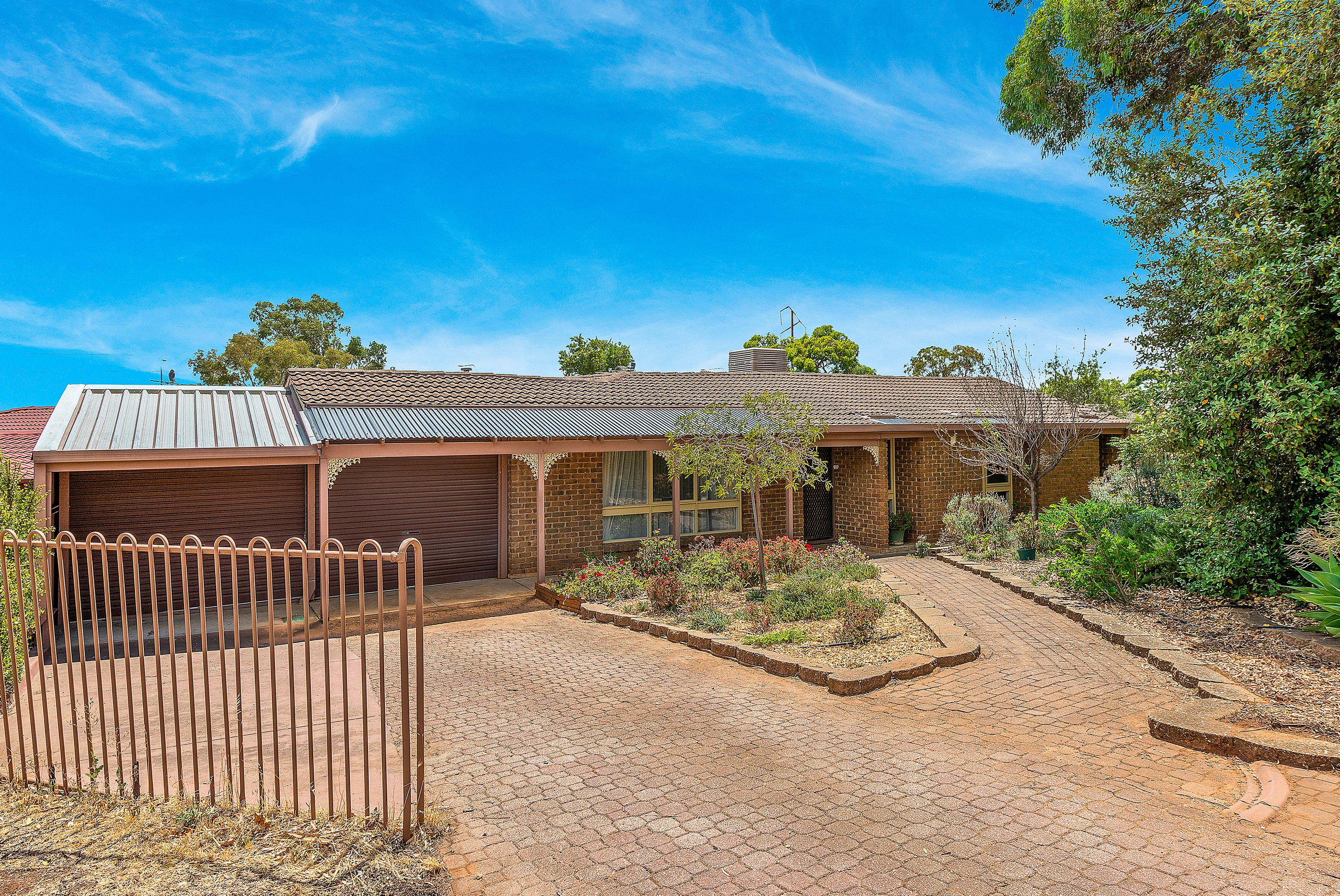 1 Village Court, Gulfview Heights, SA 5096