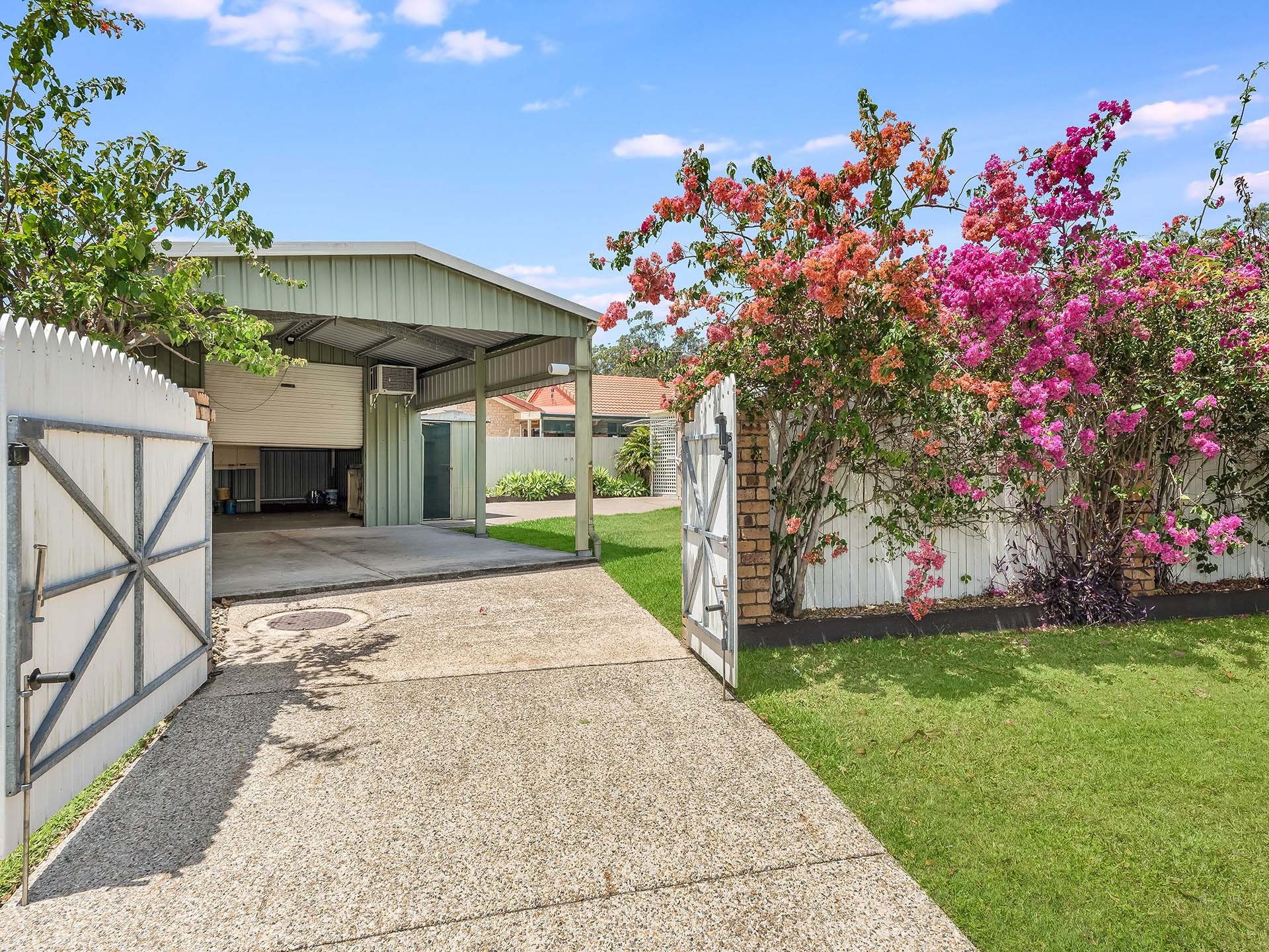 2 Munbilla Close, Mountain Creek, QLD 4557