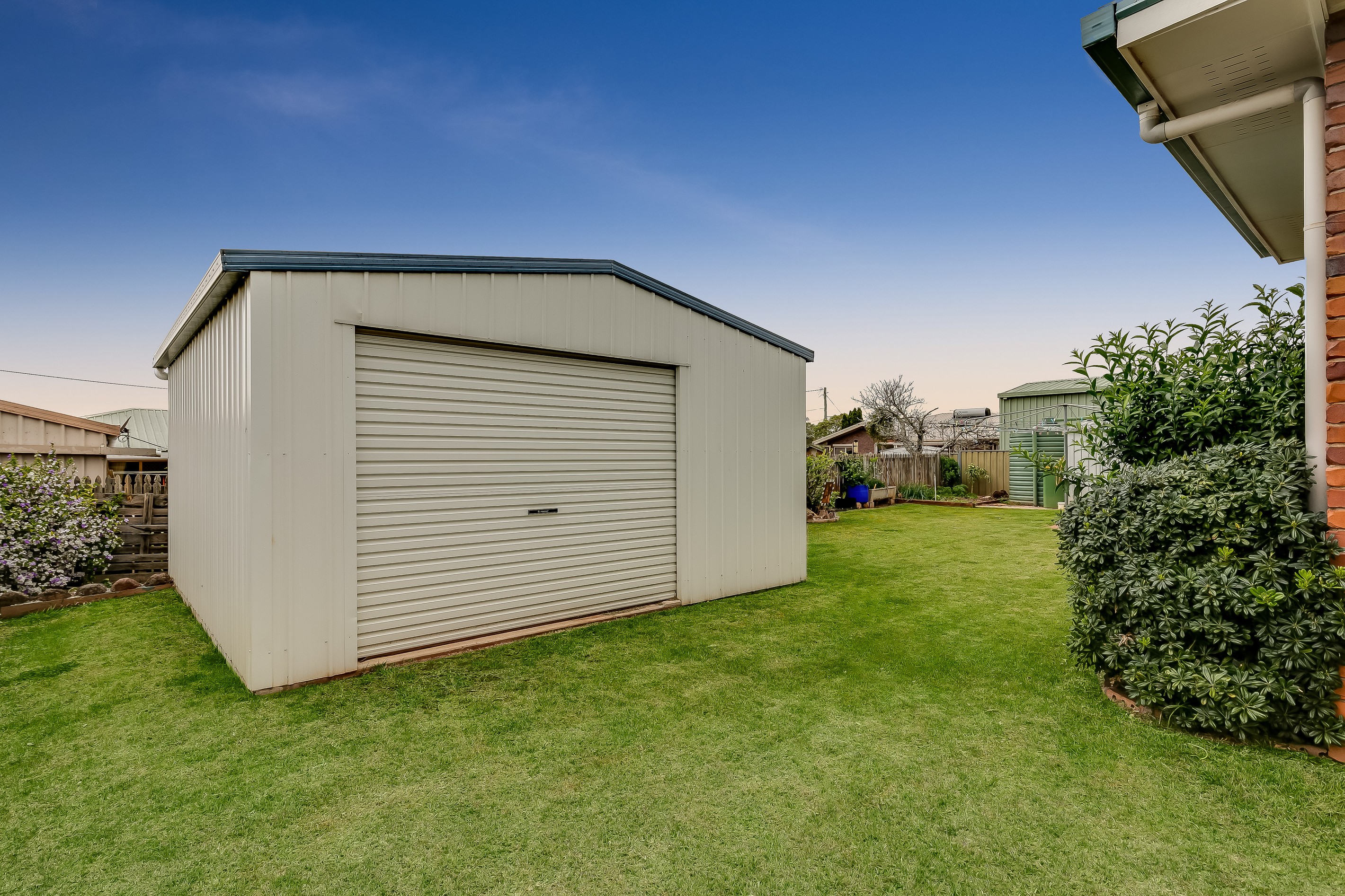 10 Smythe Street, Kearneys Spring, QLD 4350