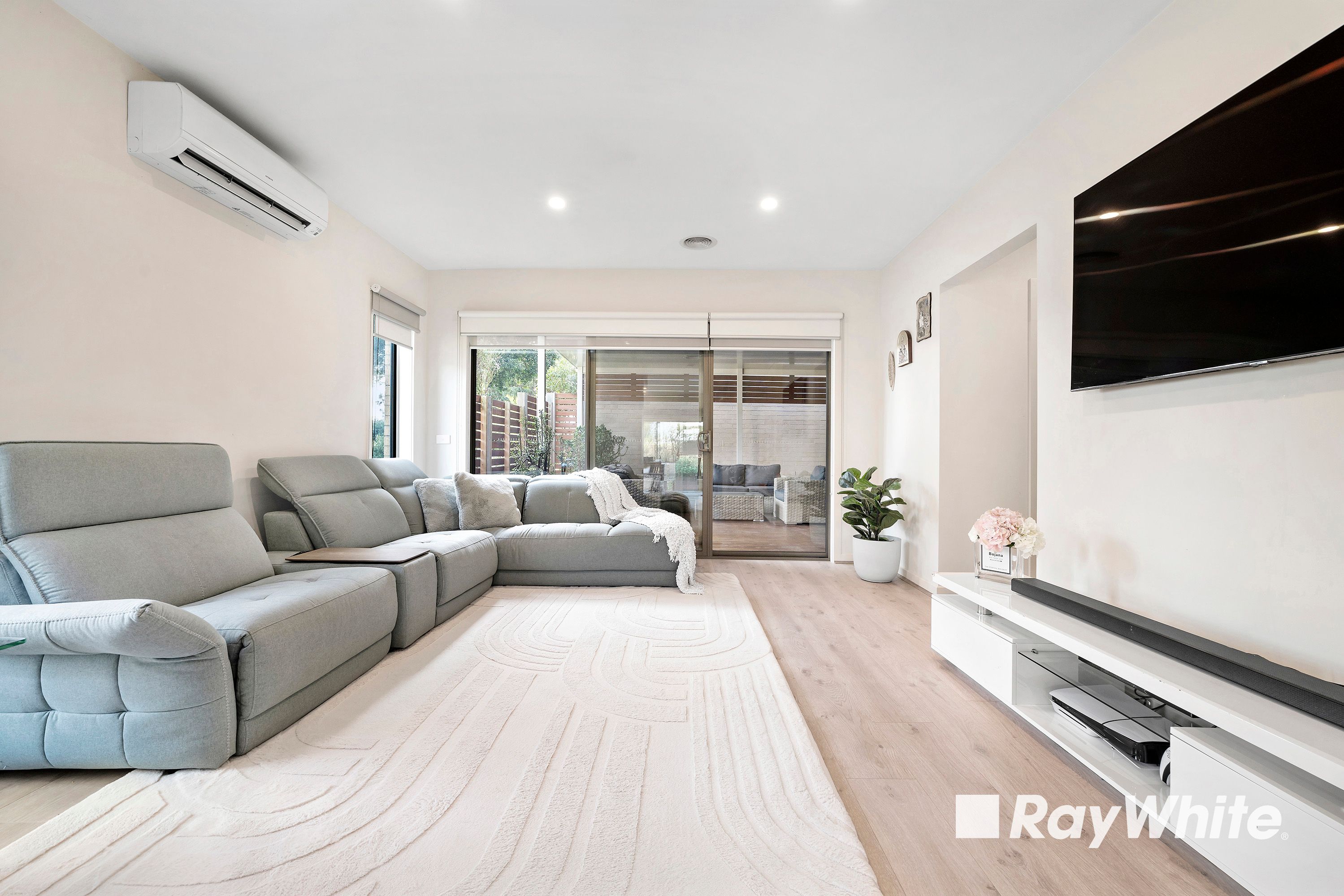 1 Cassa Blue Circuit, Narre Warren, VIC 3805