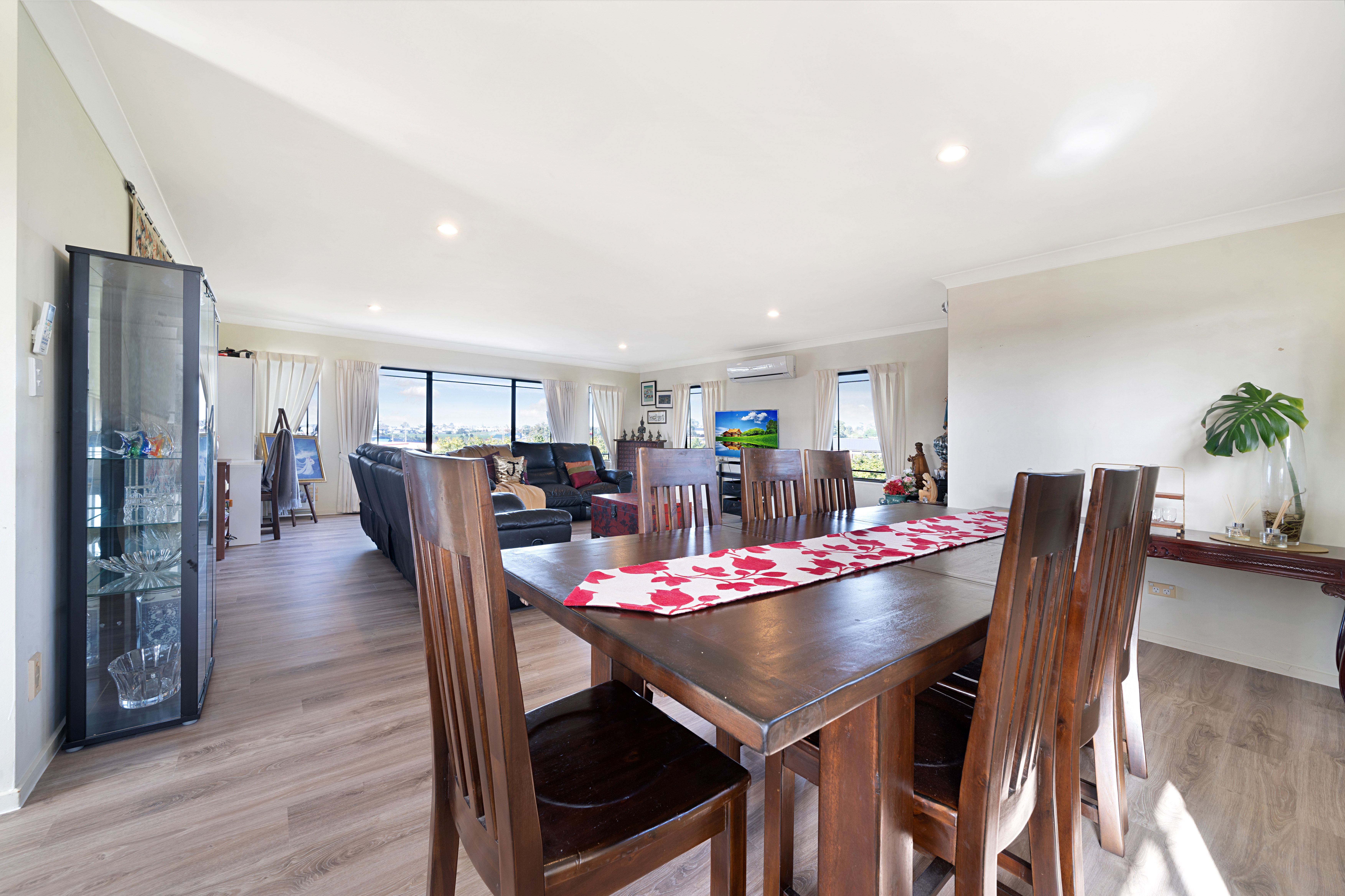 554 Don Buck Road, Westgate, Waitakere City