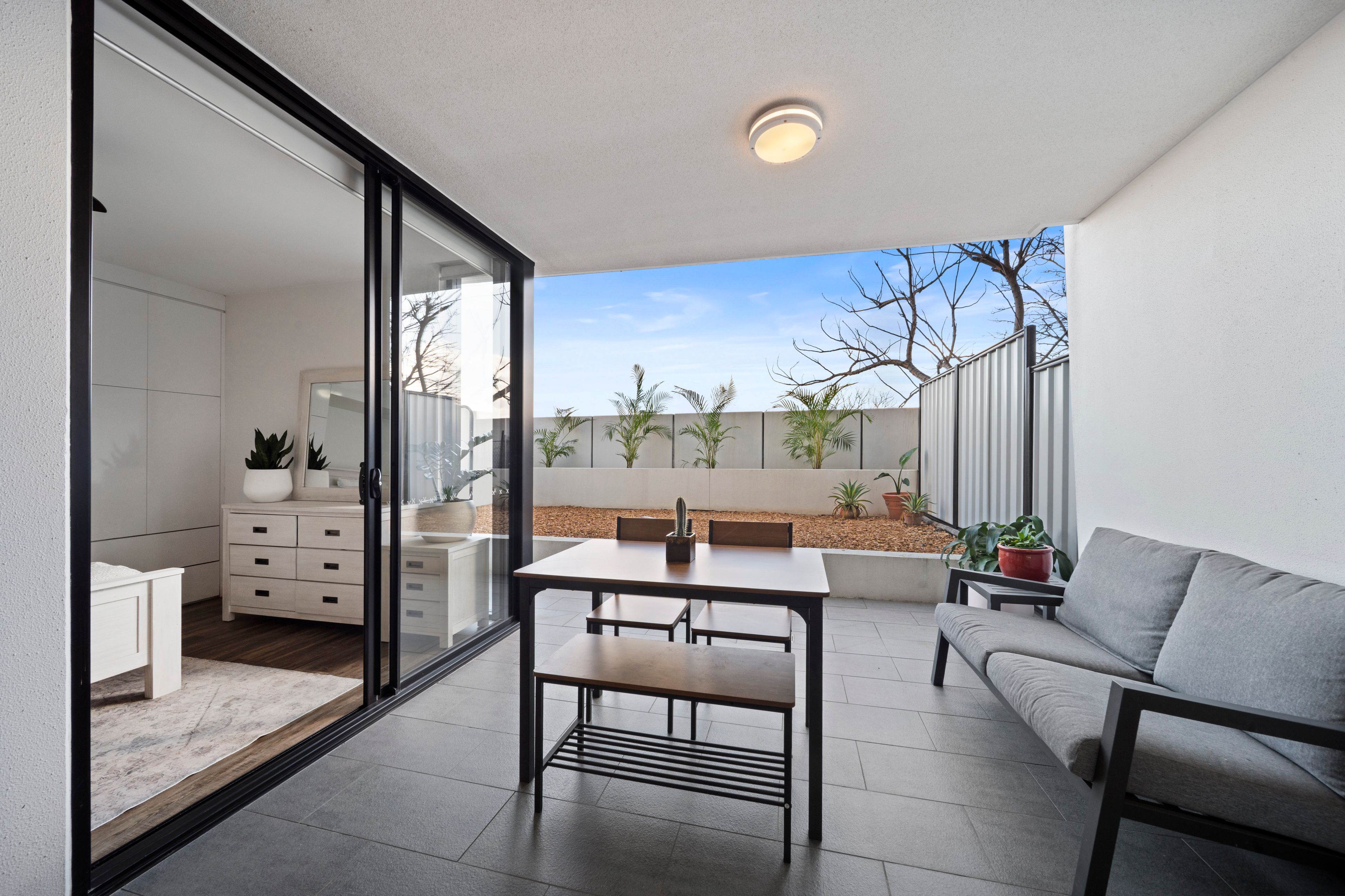 209/21 Nile Street — photo 4 of 15