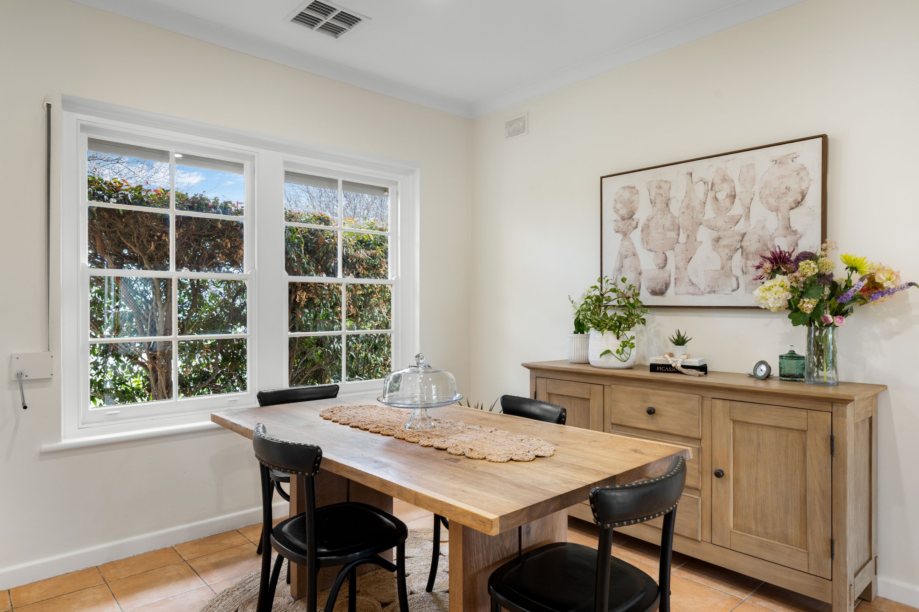 54 Malurus Avenue — photo 5 of 19