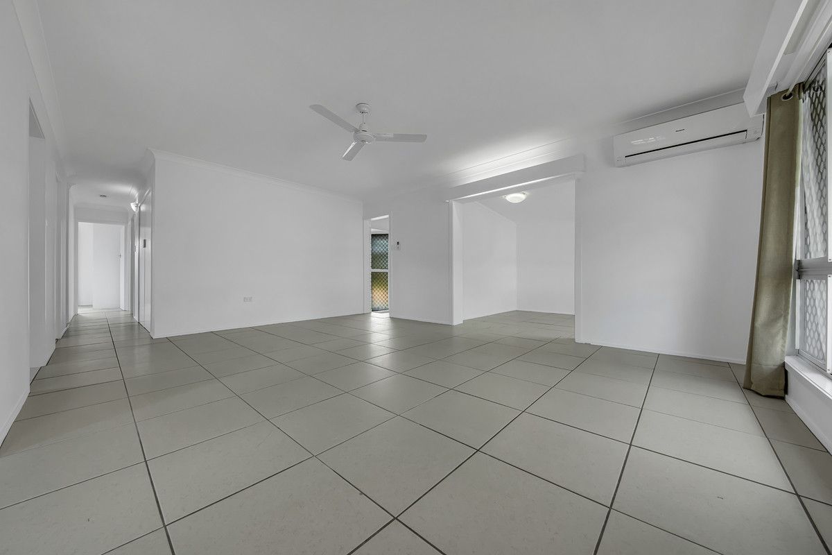 10 Brolga Avenue — photo 5 of 20