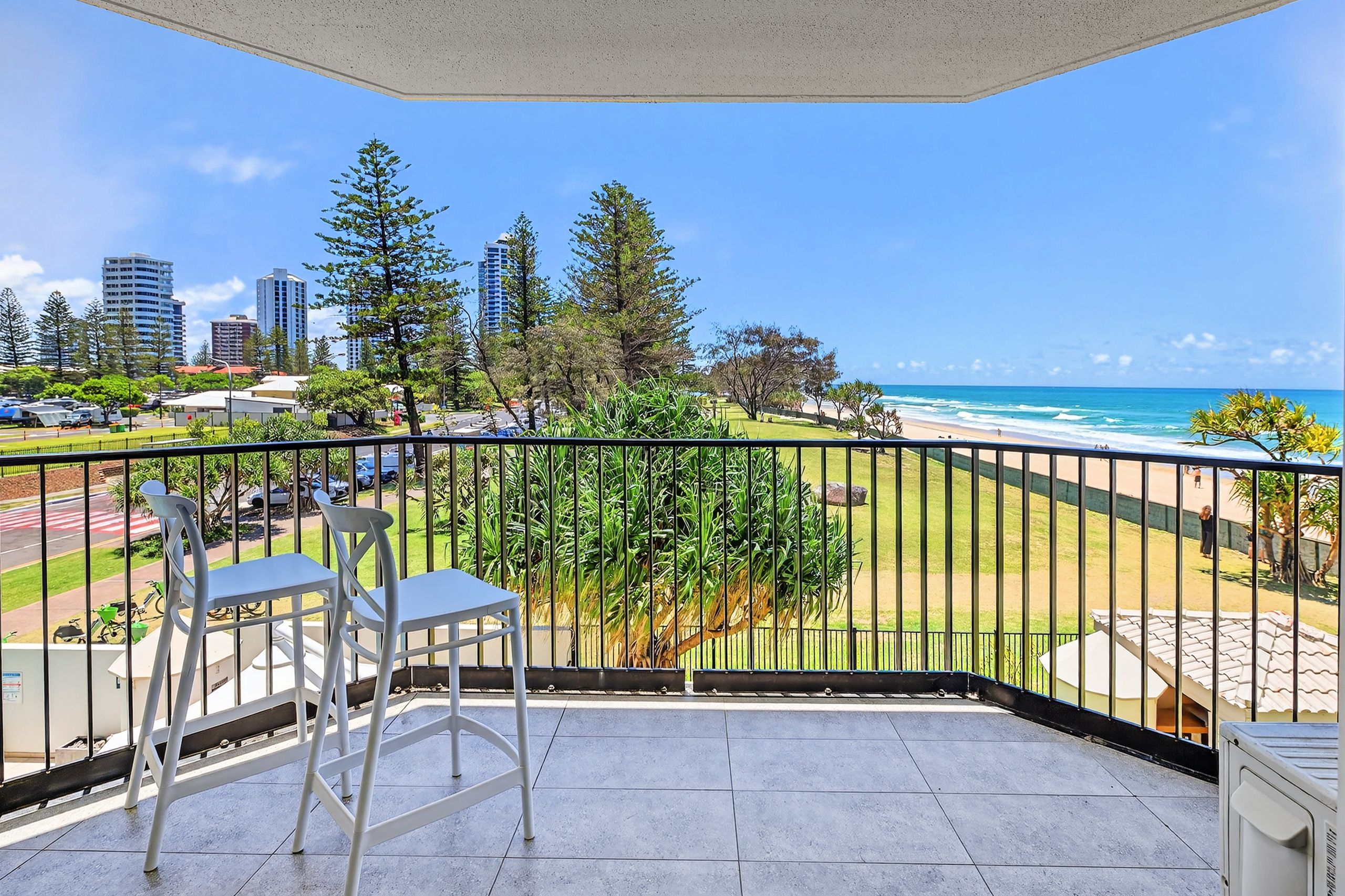 203/3575 Main Beach Parade, Main Beach, QLD 4217