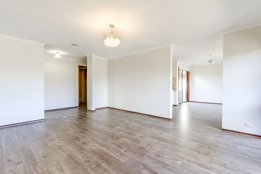 12 Acheron Crescent, Werribee, VIC 3030