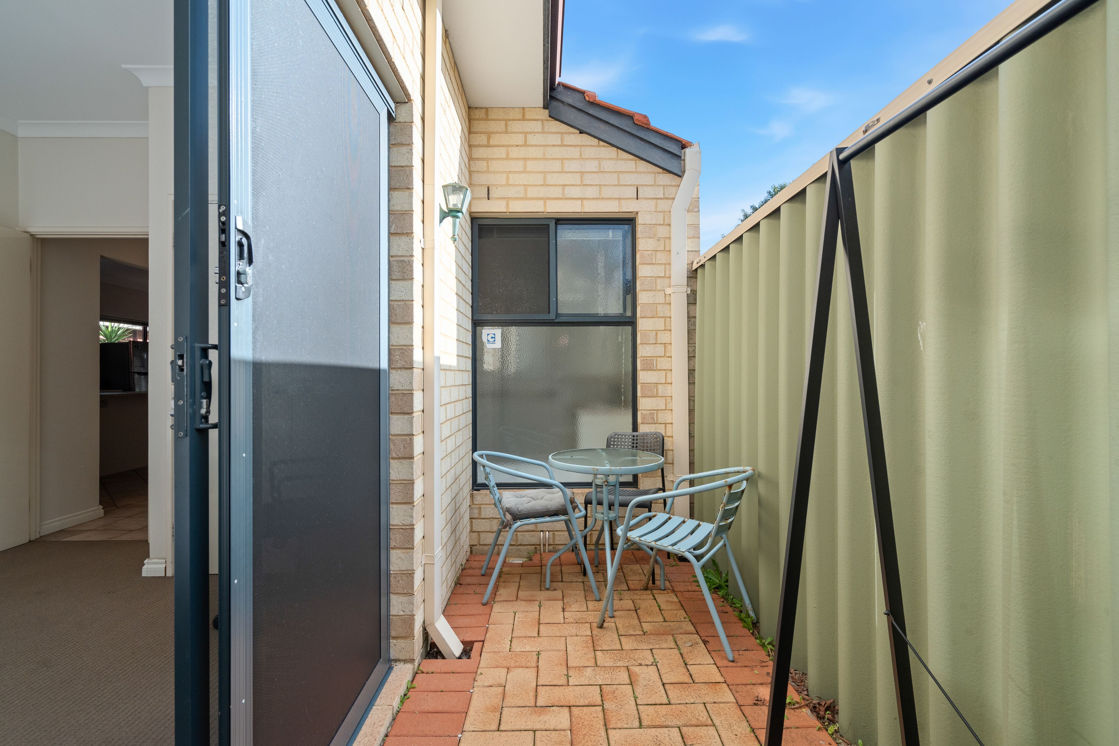 94 Toorak Road — photo 10 of 24