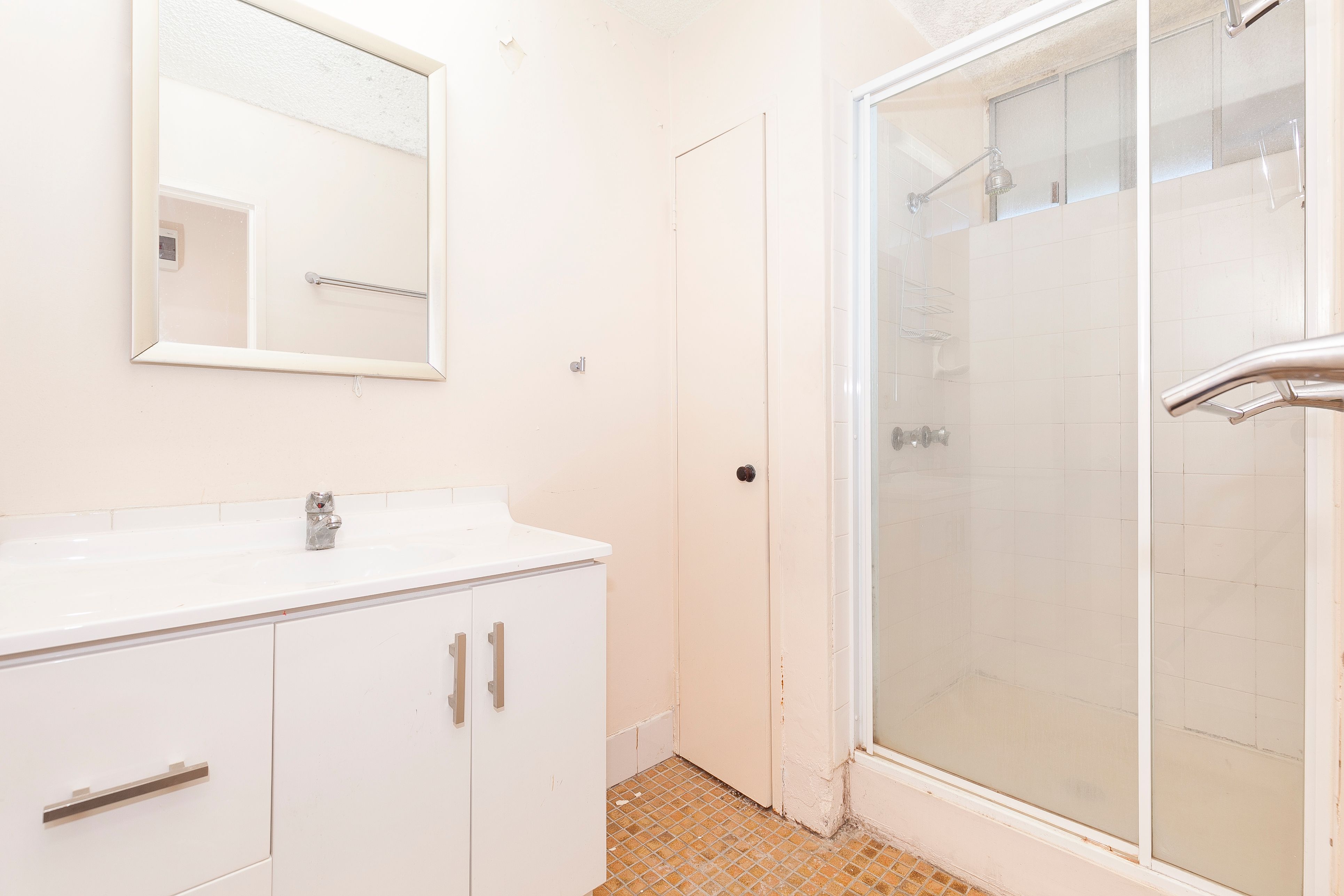 1/125 Clarence Road, Indooroopilly, QLD 4068