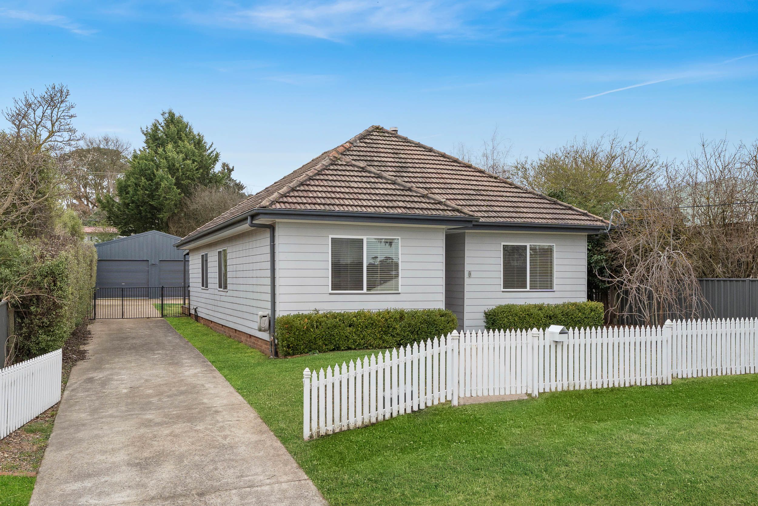 8 Oram Street — photo from Ray White Rural Goulburn