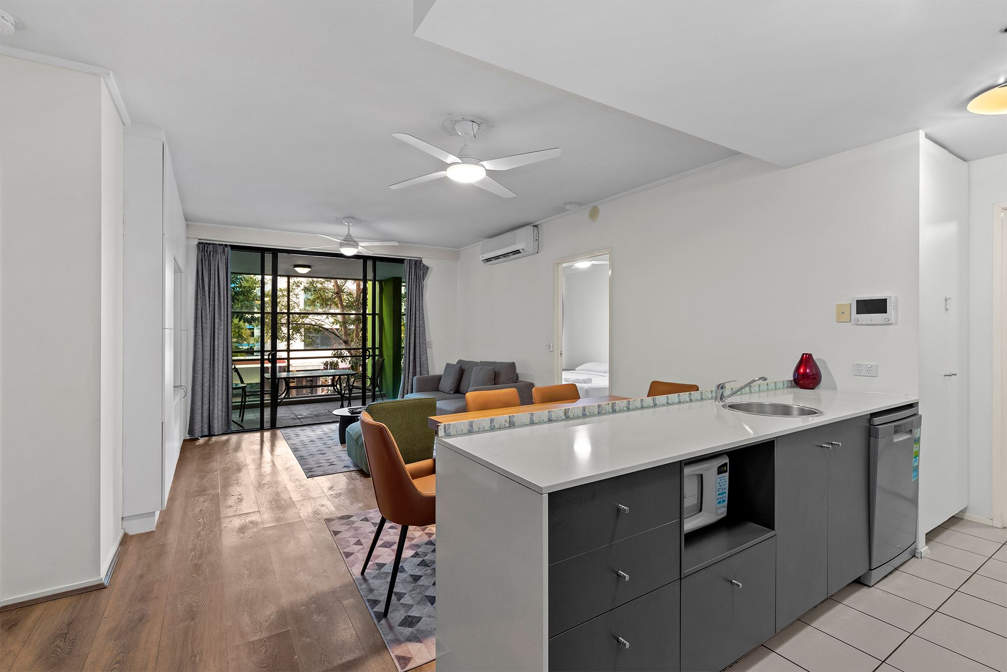 14/454 Upper Edward Street — photo from Ray White West End