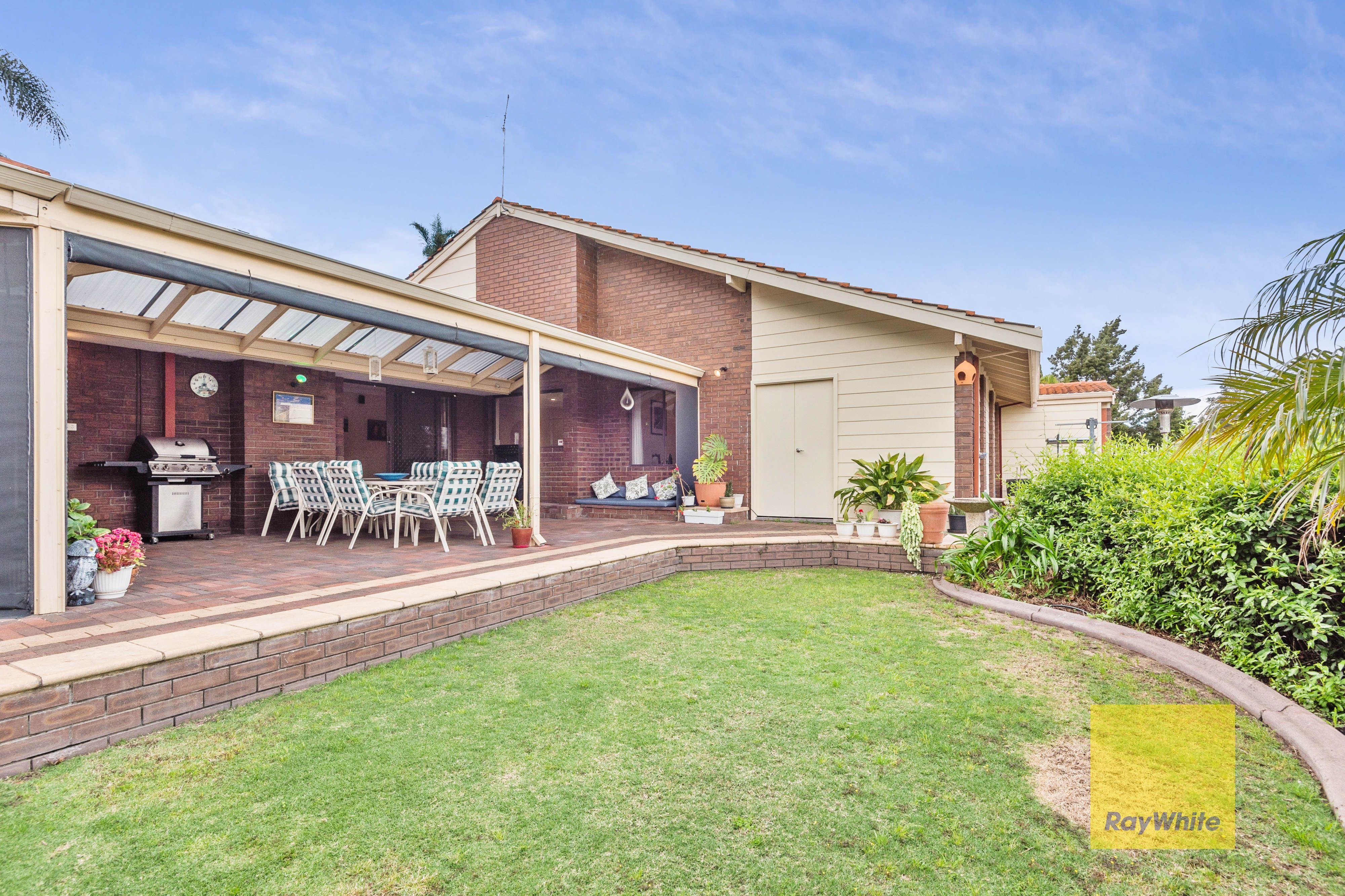 2 Poimena Mews, Kingsley, WA 6026