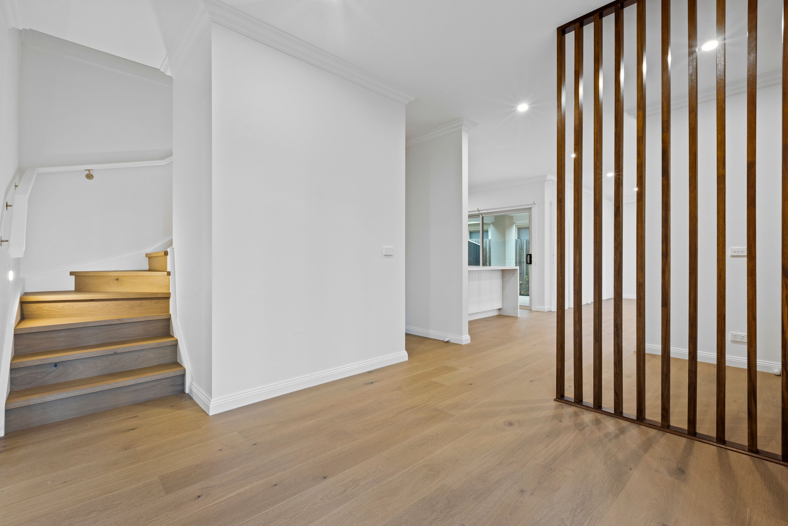 9 Adelaide Avenue, Mount Waverley, VIC 3149