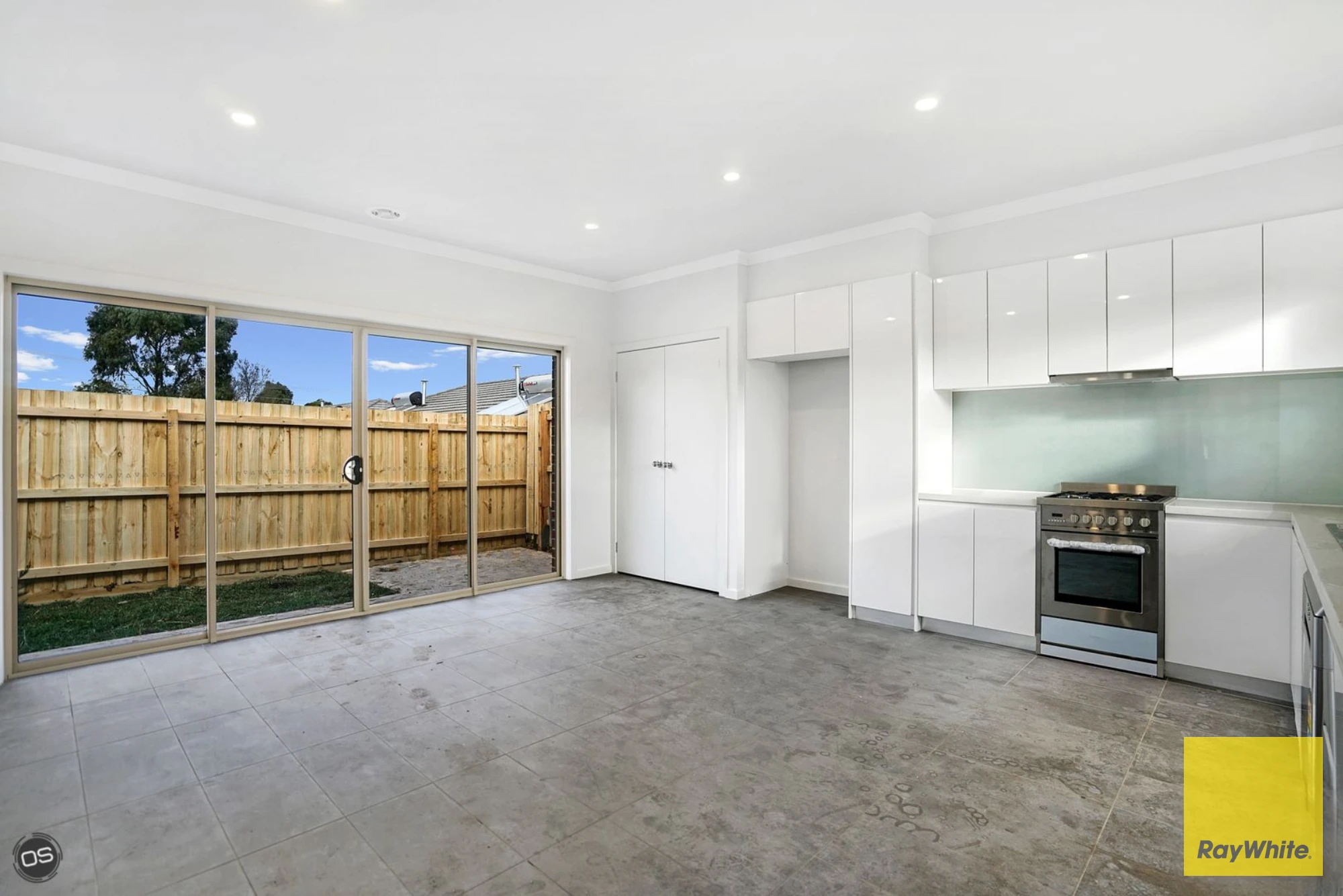 2/35 Ailsa Street, Altona Meadows, VIC 3028