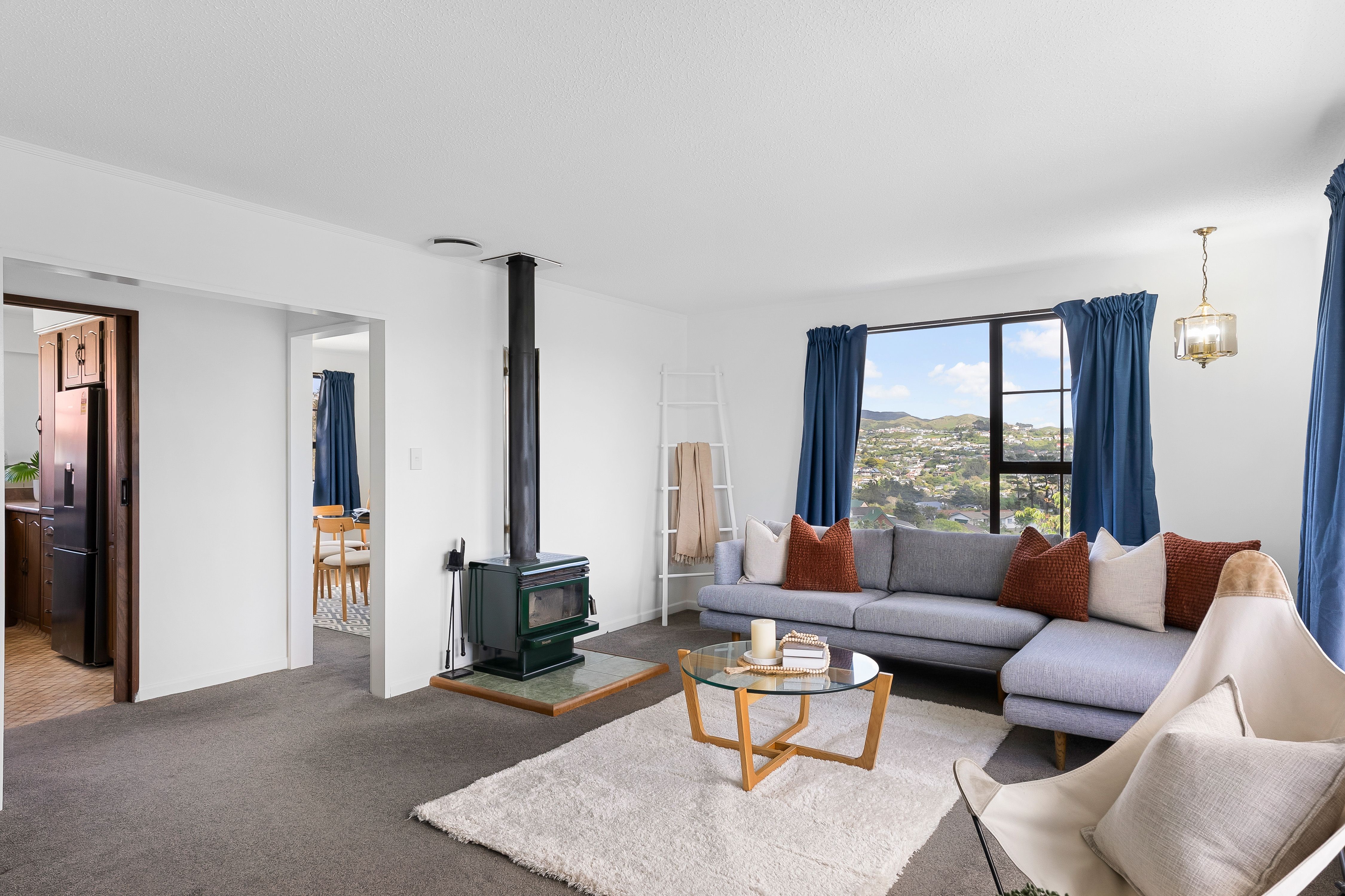 7 Mandeville Crescent, Grenada Village, Wellington City 6037 - House ...