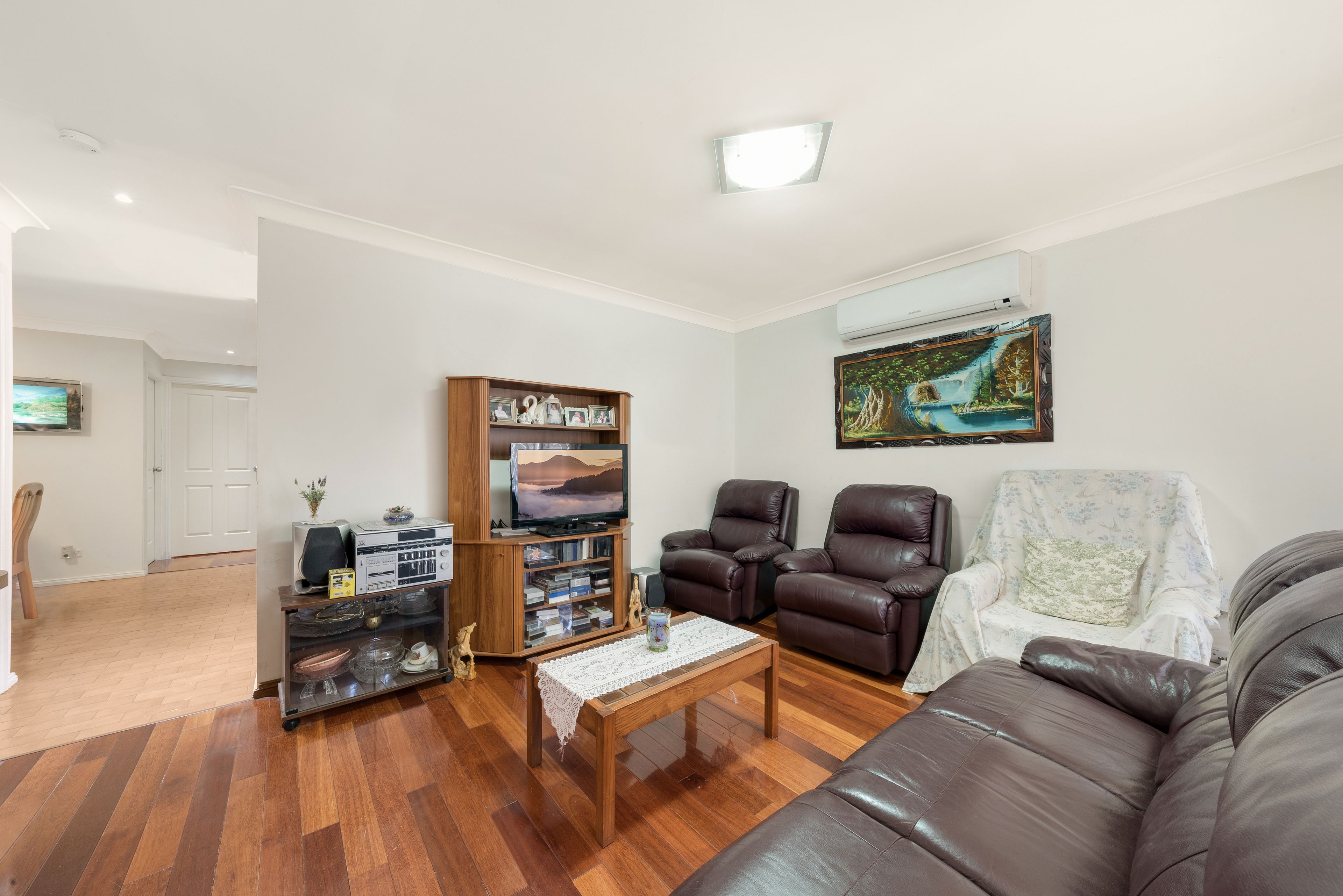 3/4 Bensley Road, Macquarie Fields, NSW 2564