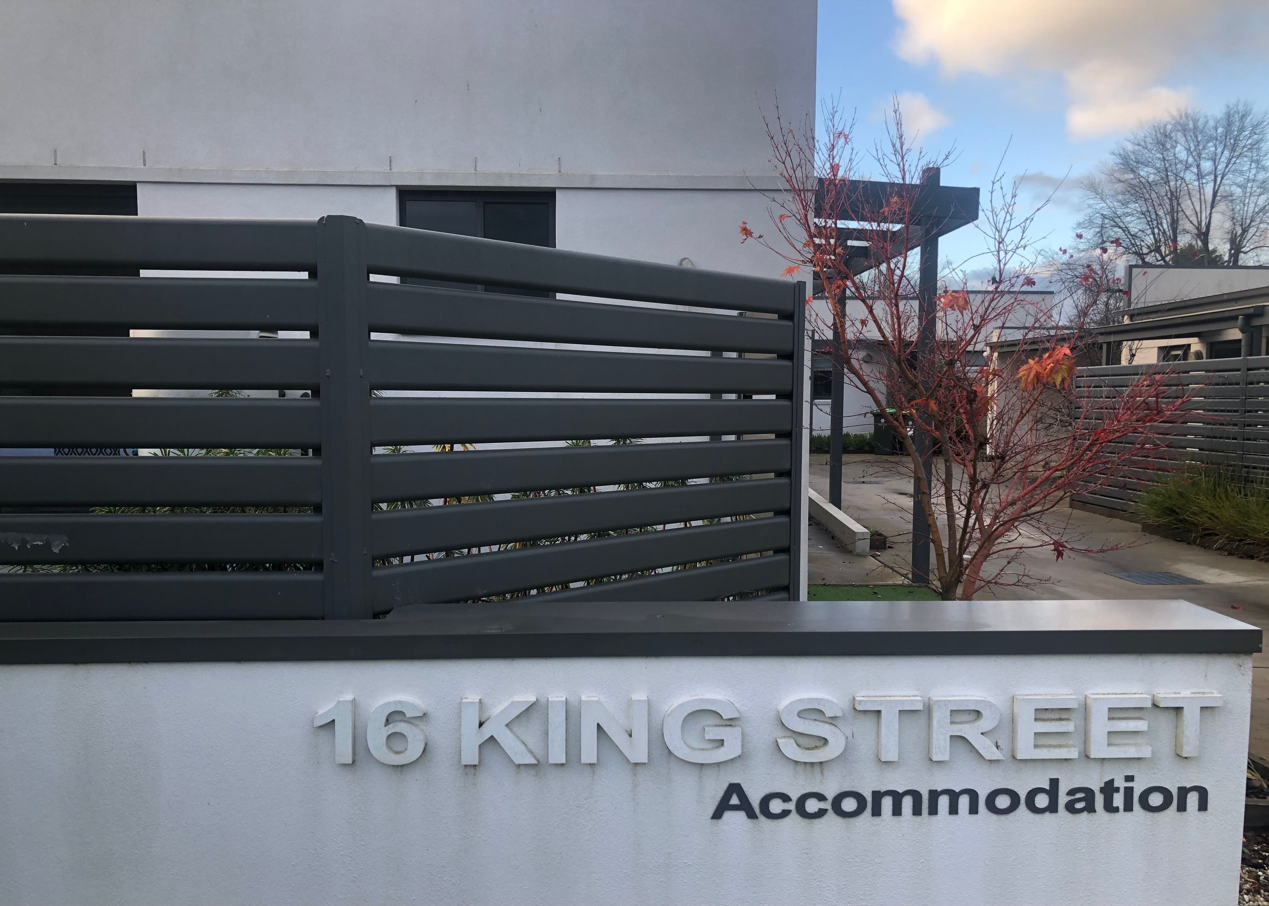 2/16 King Street, Myrtleford, VIC 3737 Holiday Rental Ray White