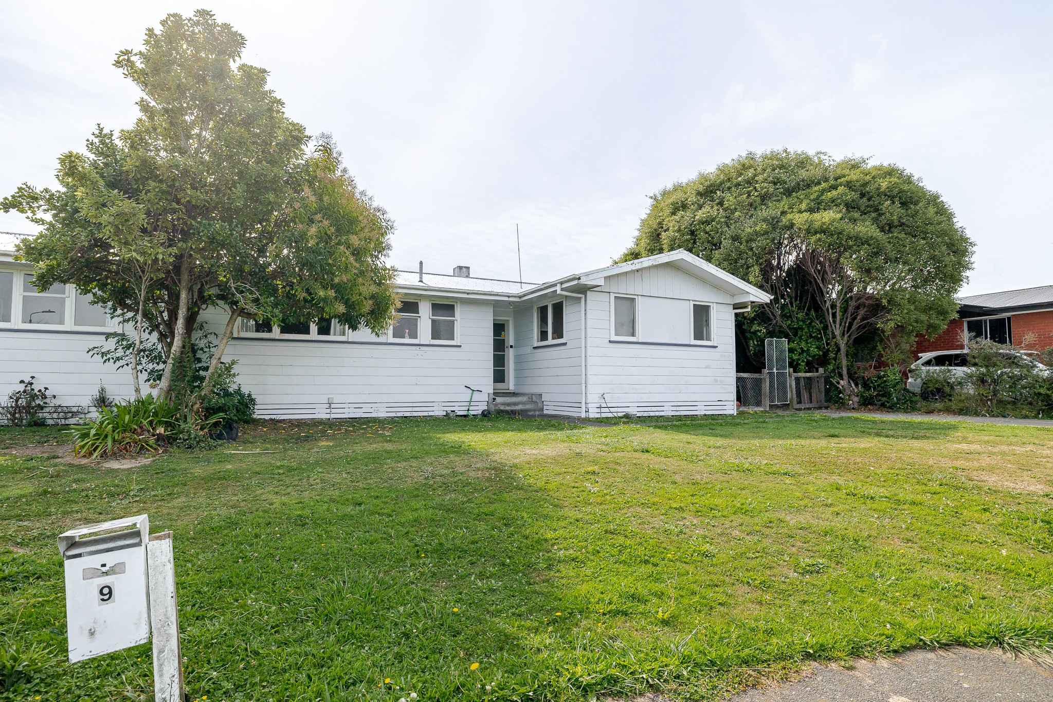 8 & 9 Benbow Place, Awapuni, Palmerston North City