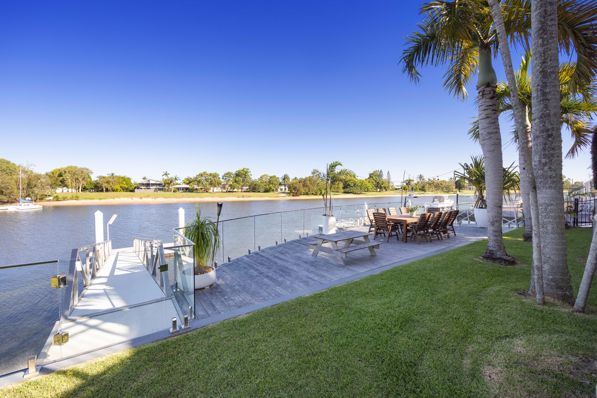 4 Mooloolah Island, Minyama, QLD 4575