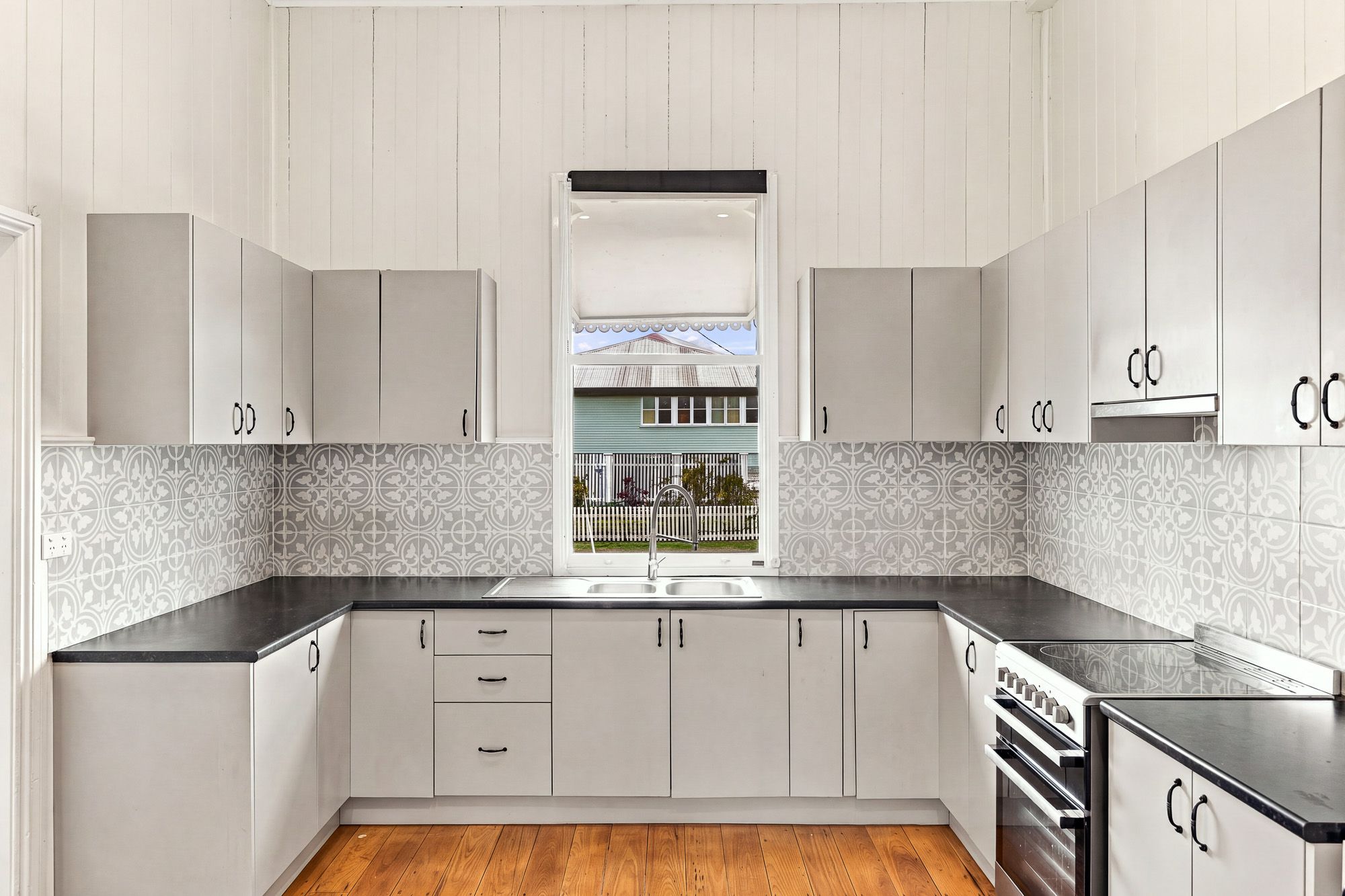 378 Alice Street — photo 8 of 20
