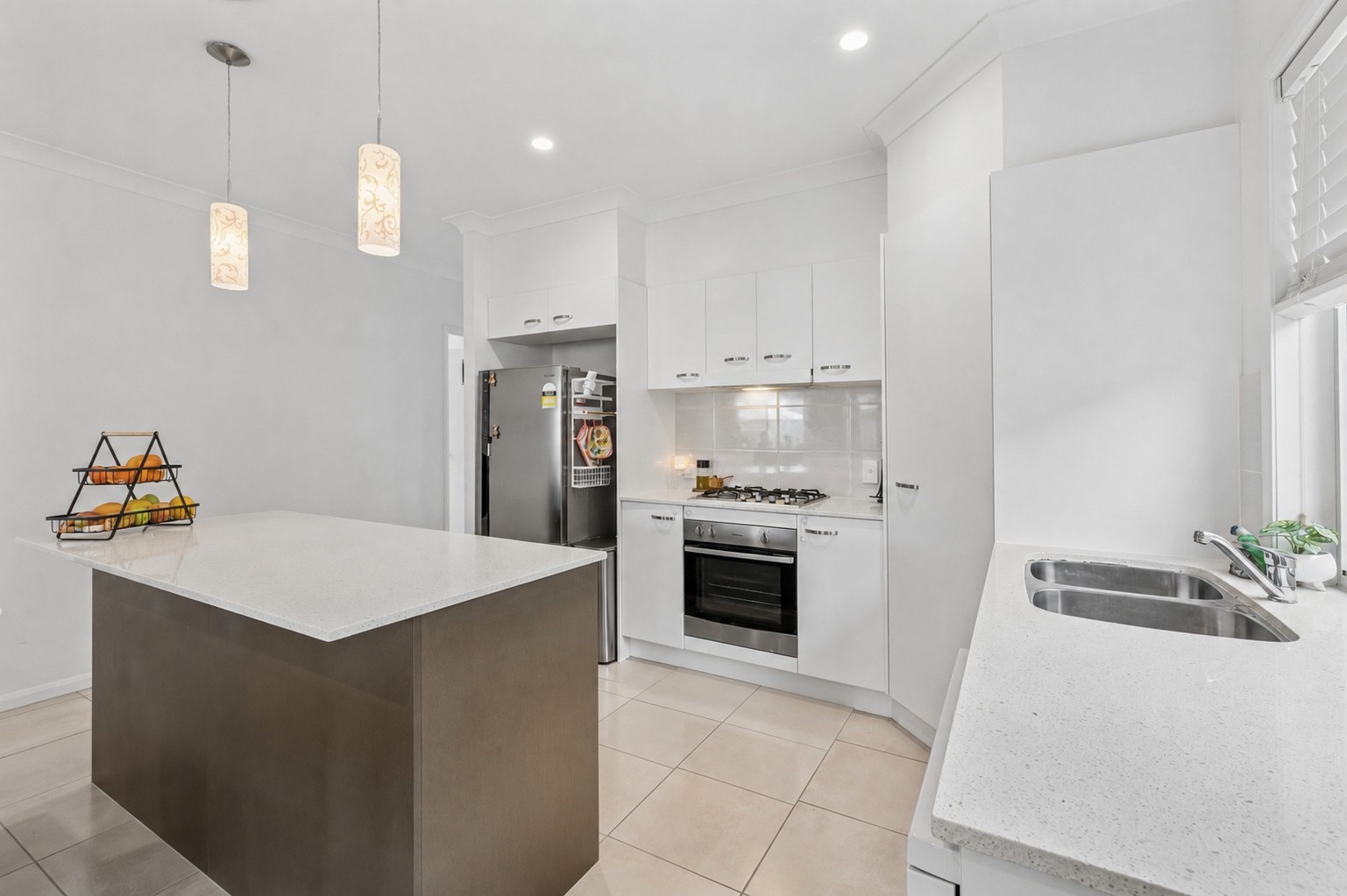 33 Rupert Crescent, Morayfield, QLD 4506