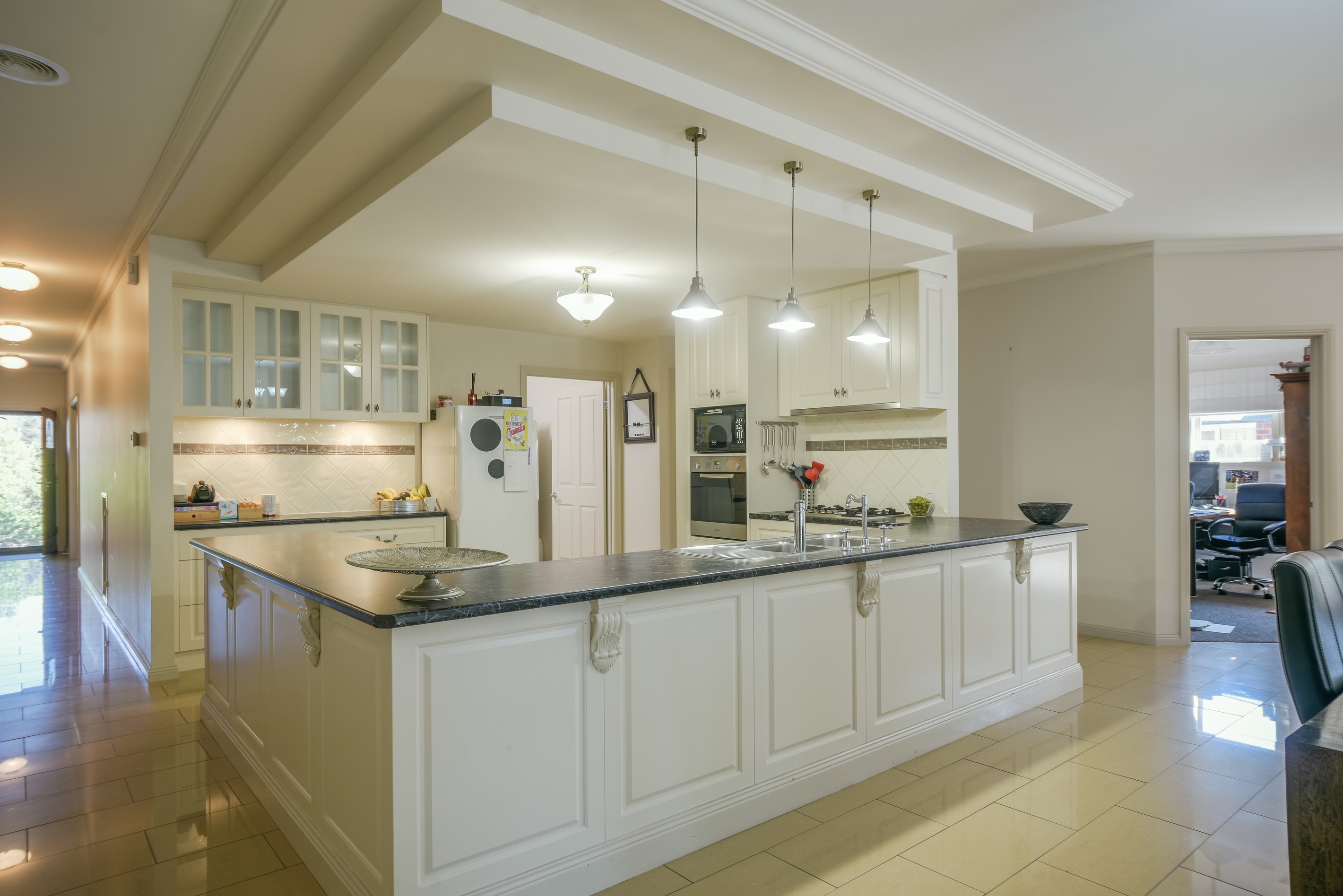 4 Platform Close, Mount Clear, VIC 3350