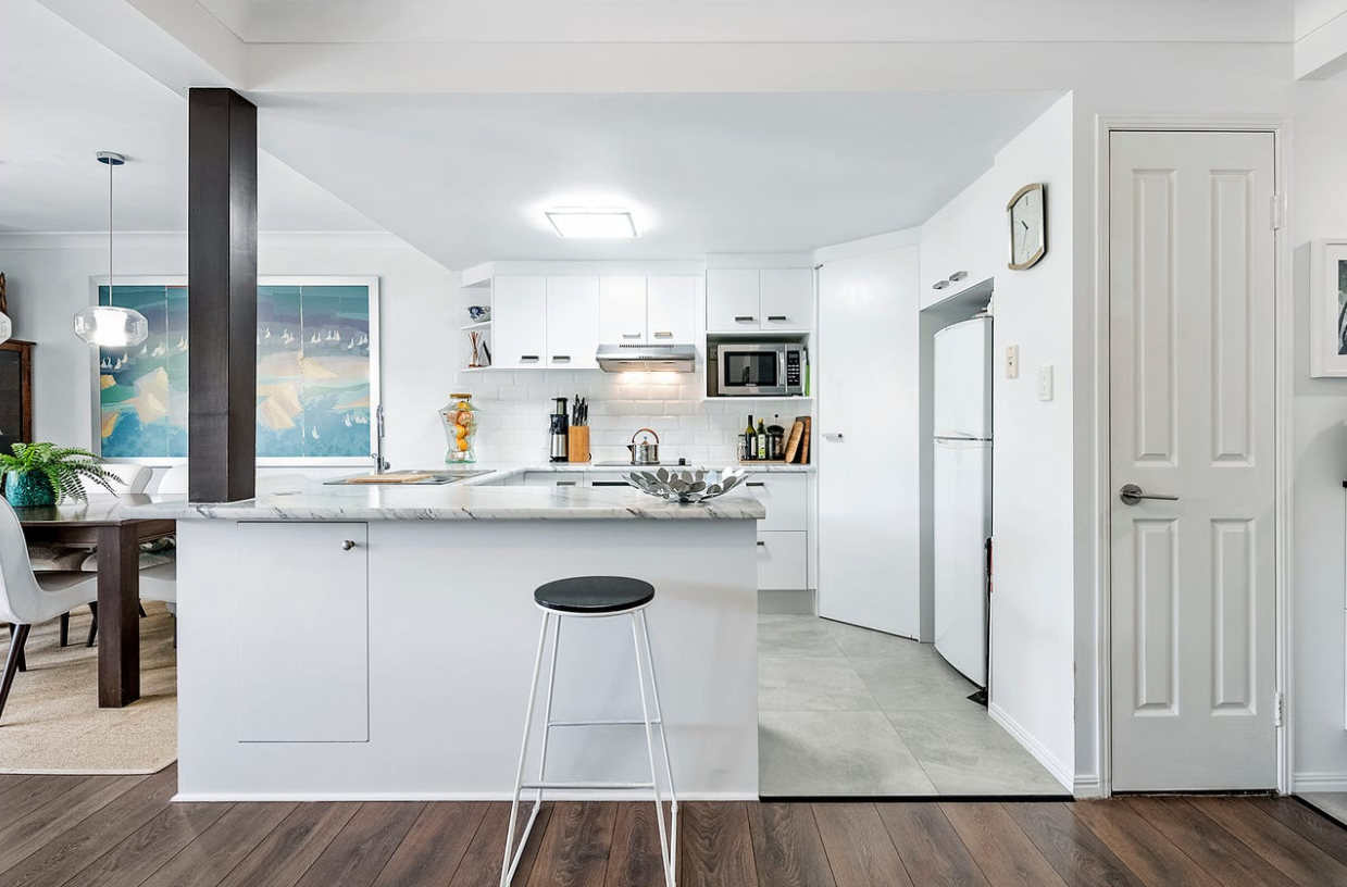 23/84 Cumberland Drive — photo 3 of 10