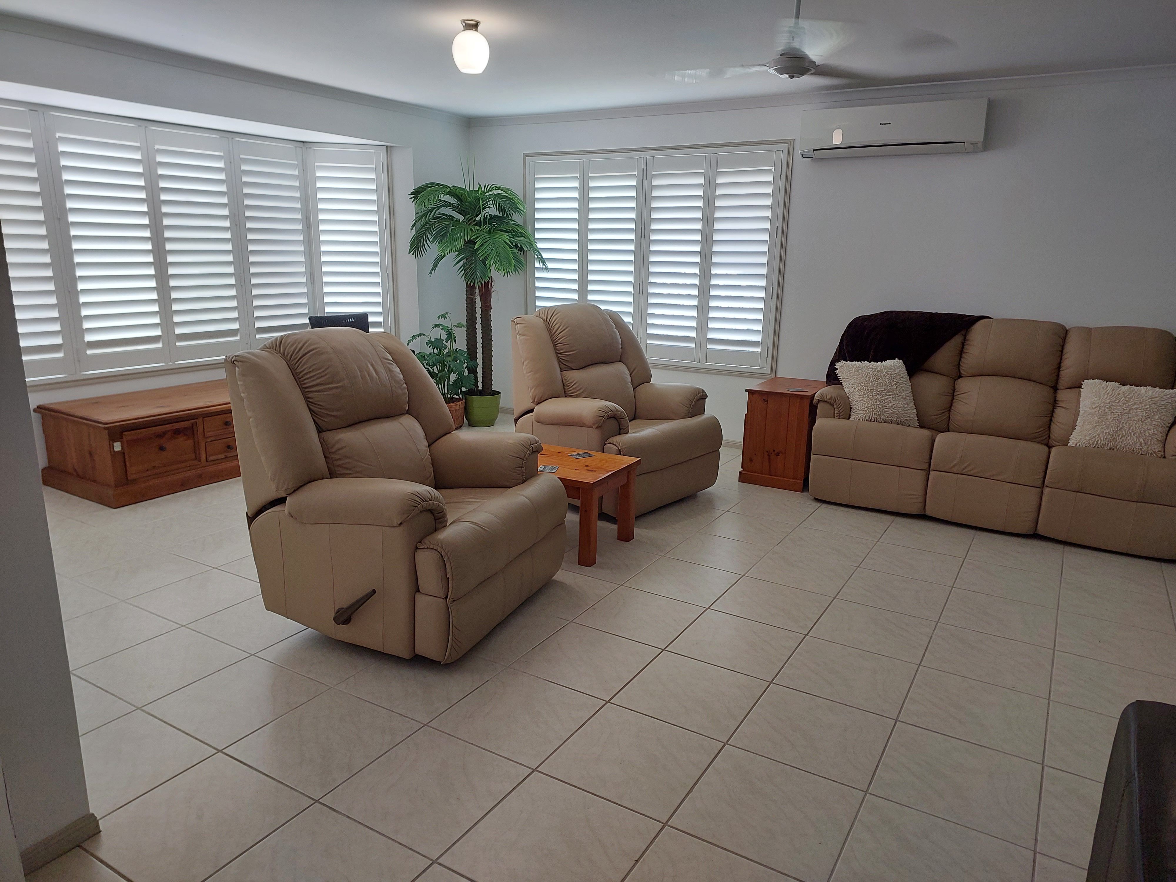 13 Blackheath Terrace, Pacific Pines, QLD 4211