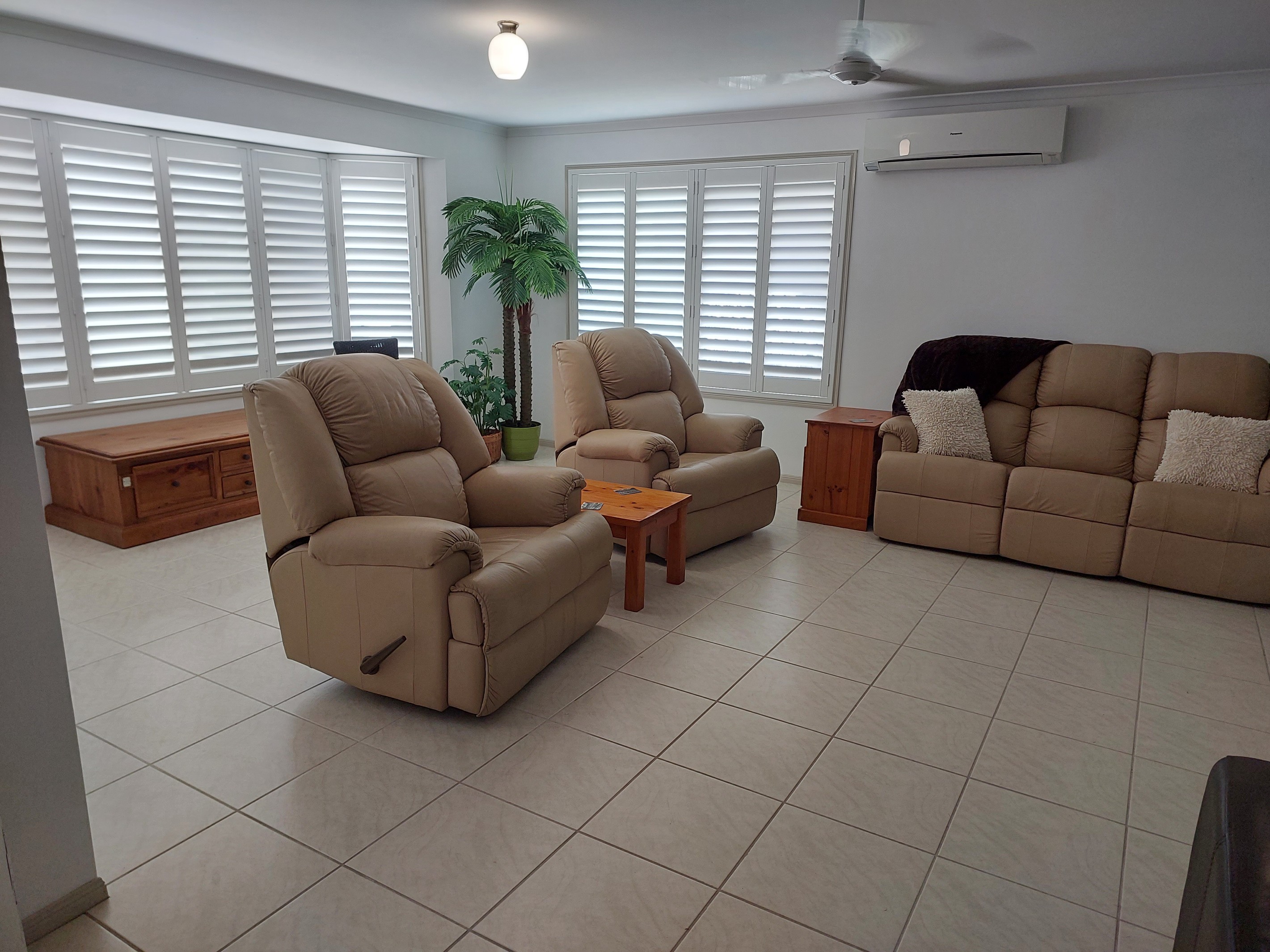 13 Blackheath Terrace, Pacific Pines, QLD 4211