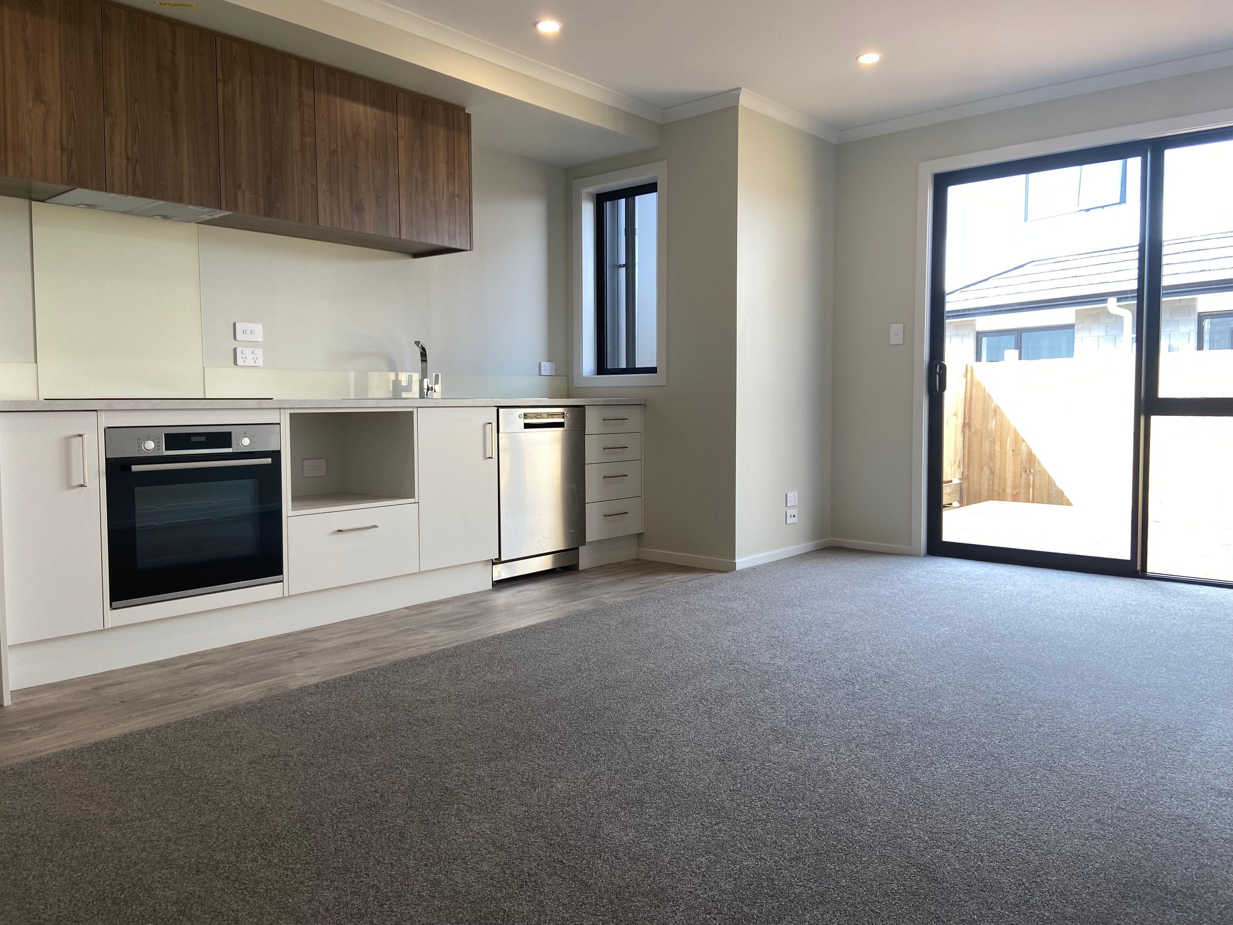 2/28 RM D May Street, Hamilton East, Hamilton City