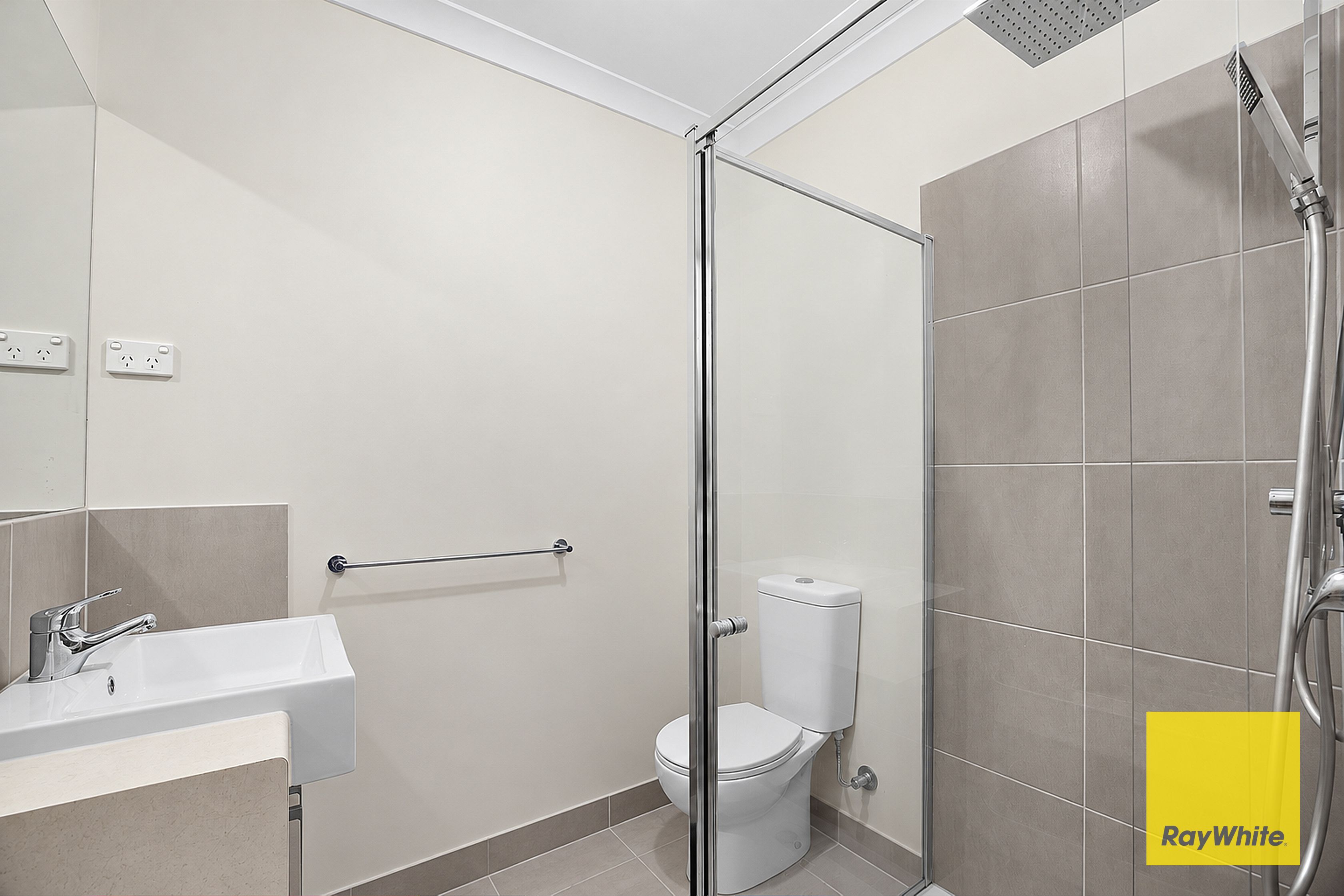 5 Hyams Way — photo 14 of 16