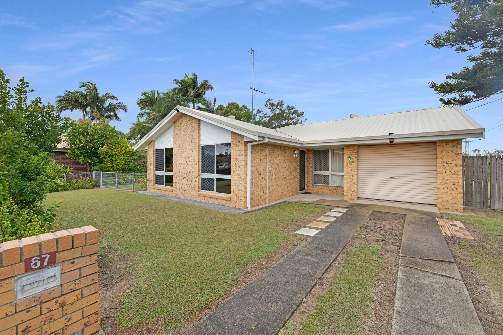 67 Sunset Drive, Thabeban, QLD 4670 Sold House Ray White Bundaberg
