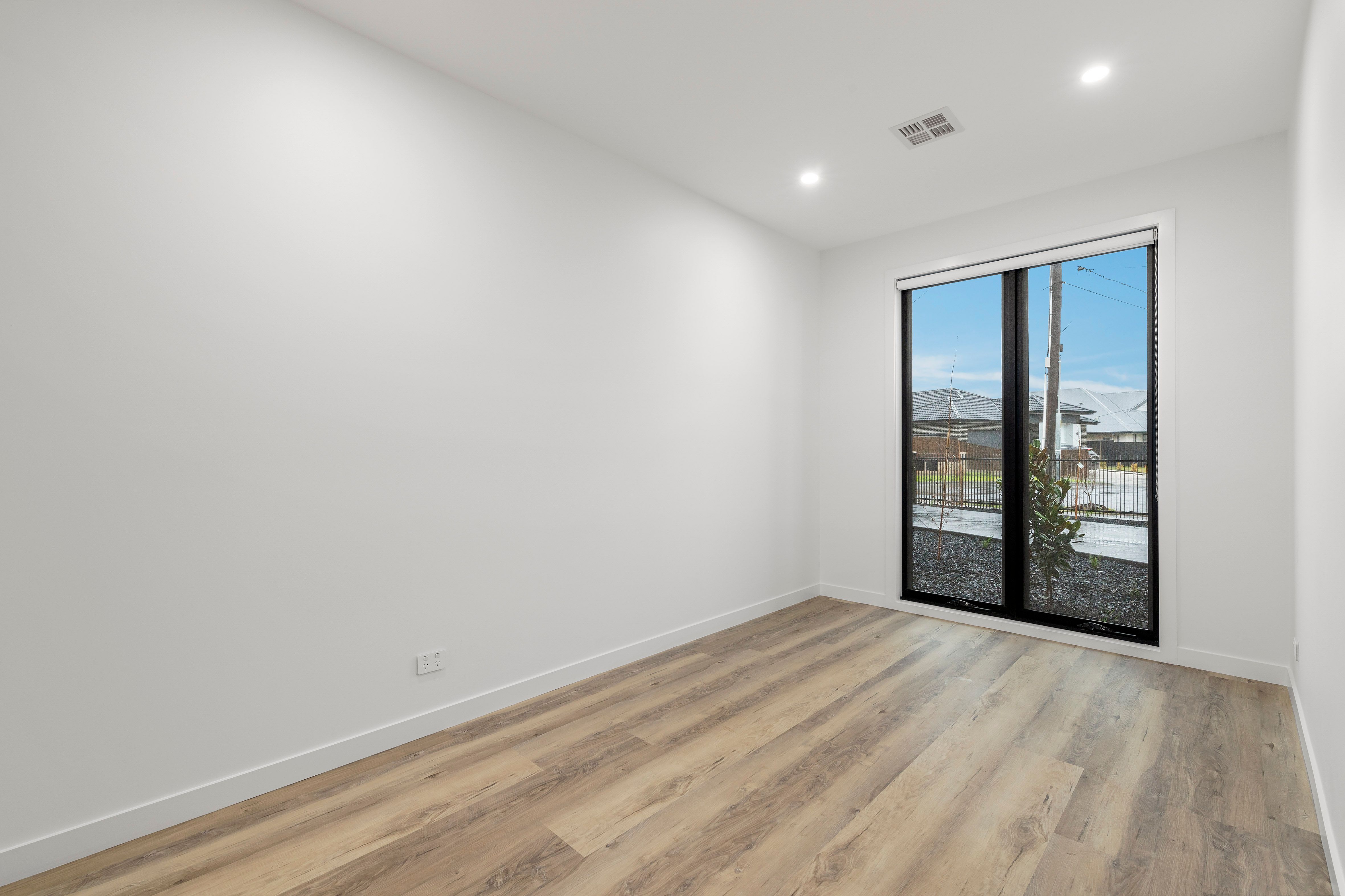 9A Kosciusko Court — photo 7 of 13
